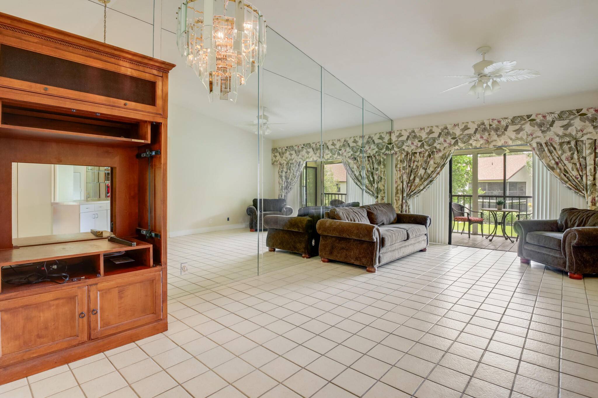 Greenacres, FL 33467,3340 Lucerne Park DR