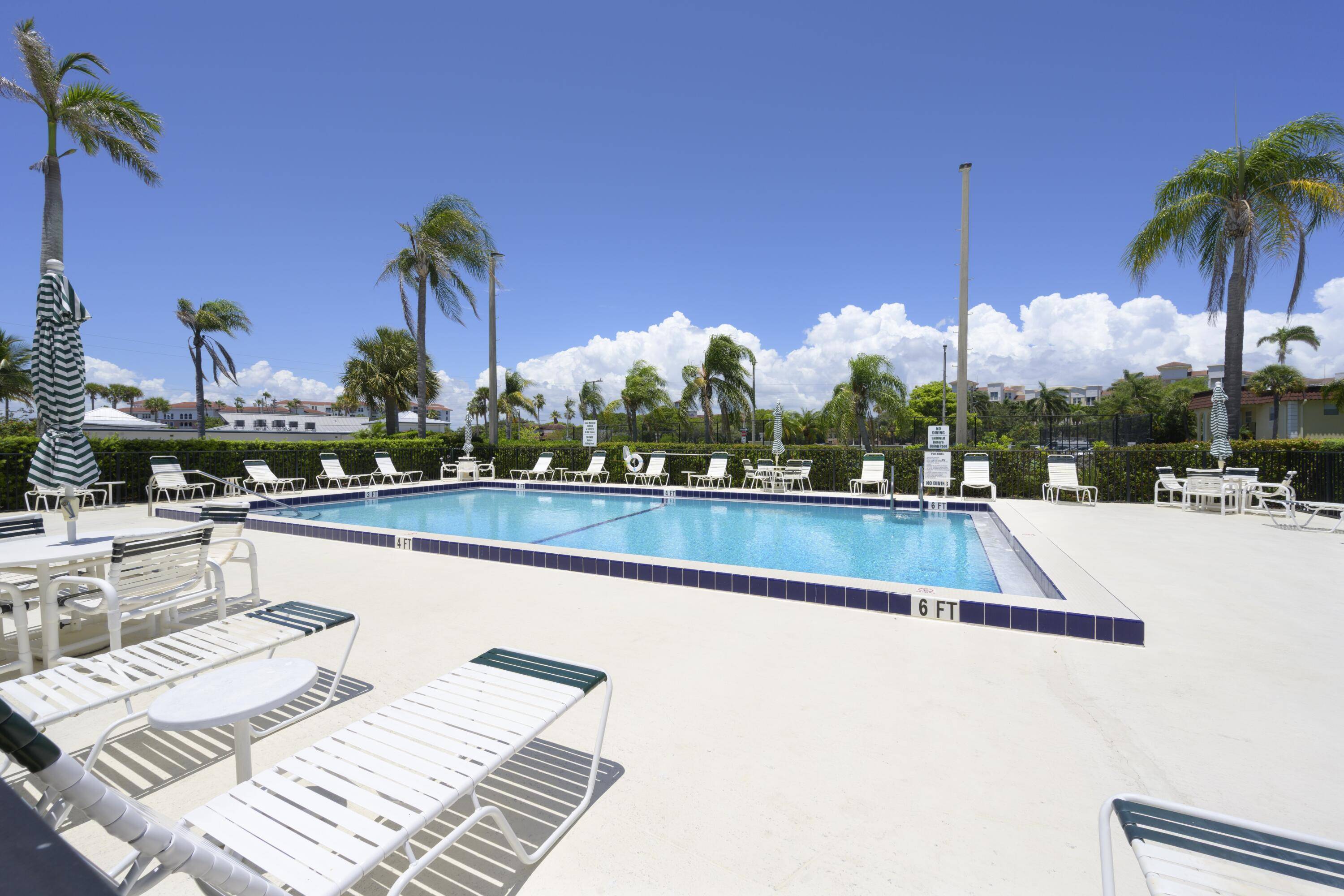 Jupiter, FL 33477,717 S Us Highway 1 101