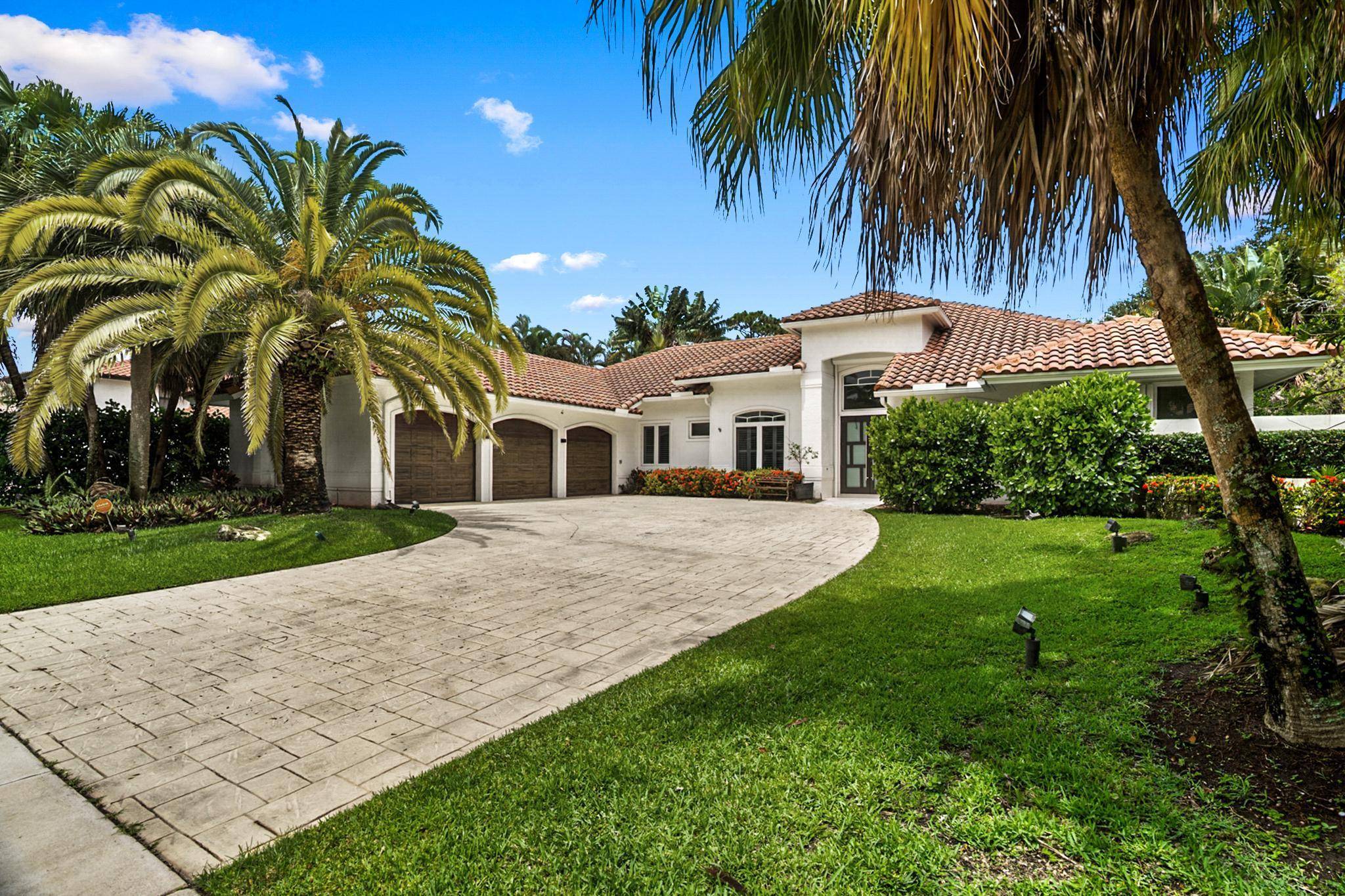 Boca Raton, FL 33486,910 N Parkside CIR