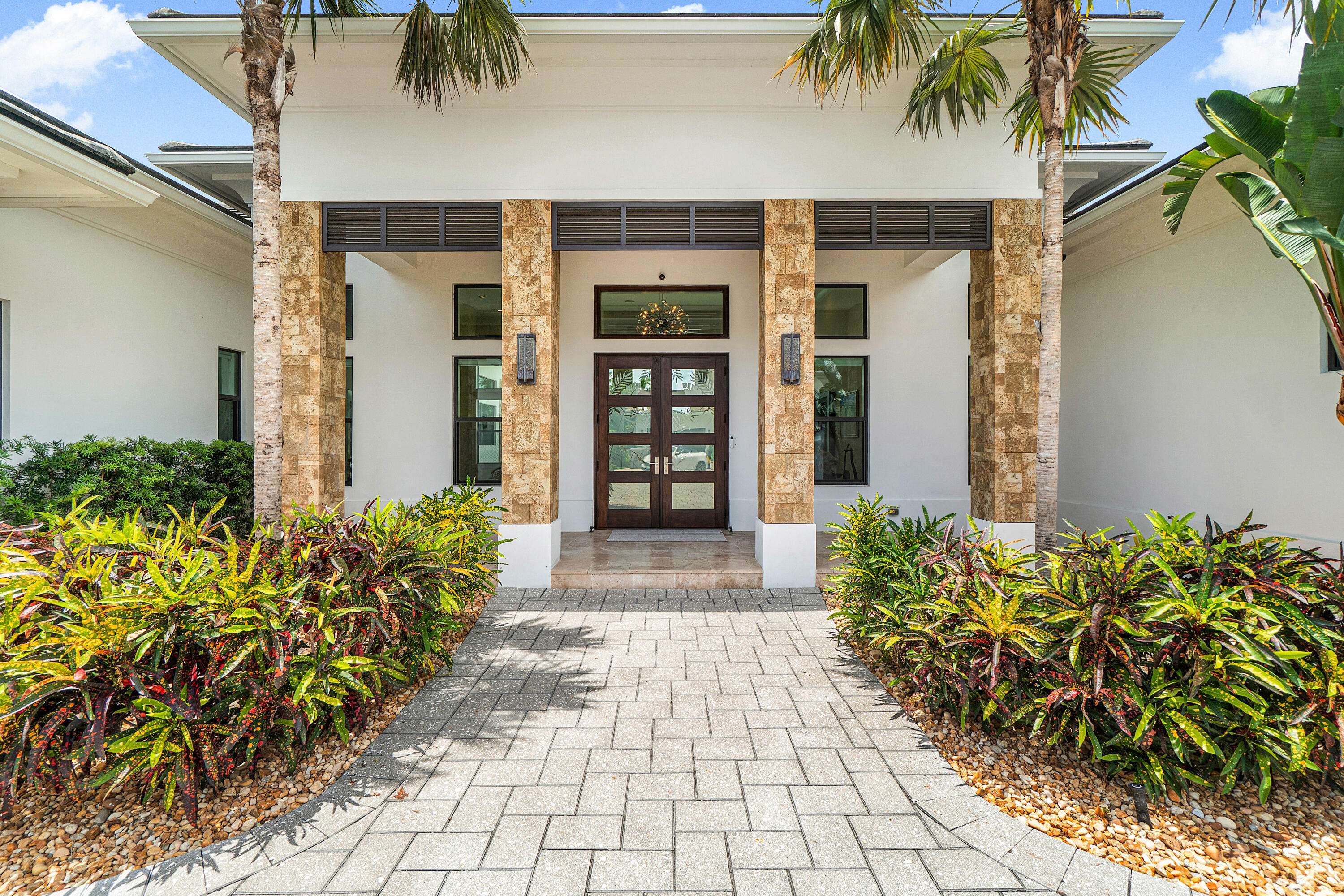 Palm Beach Gardens, FL 33410,14061 Paradise Point RD