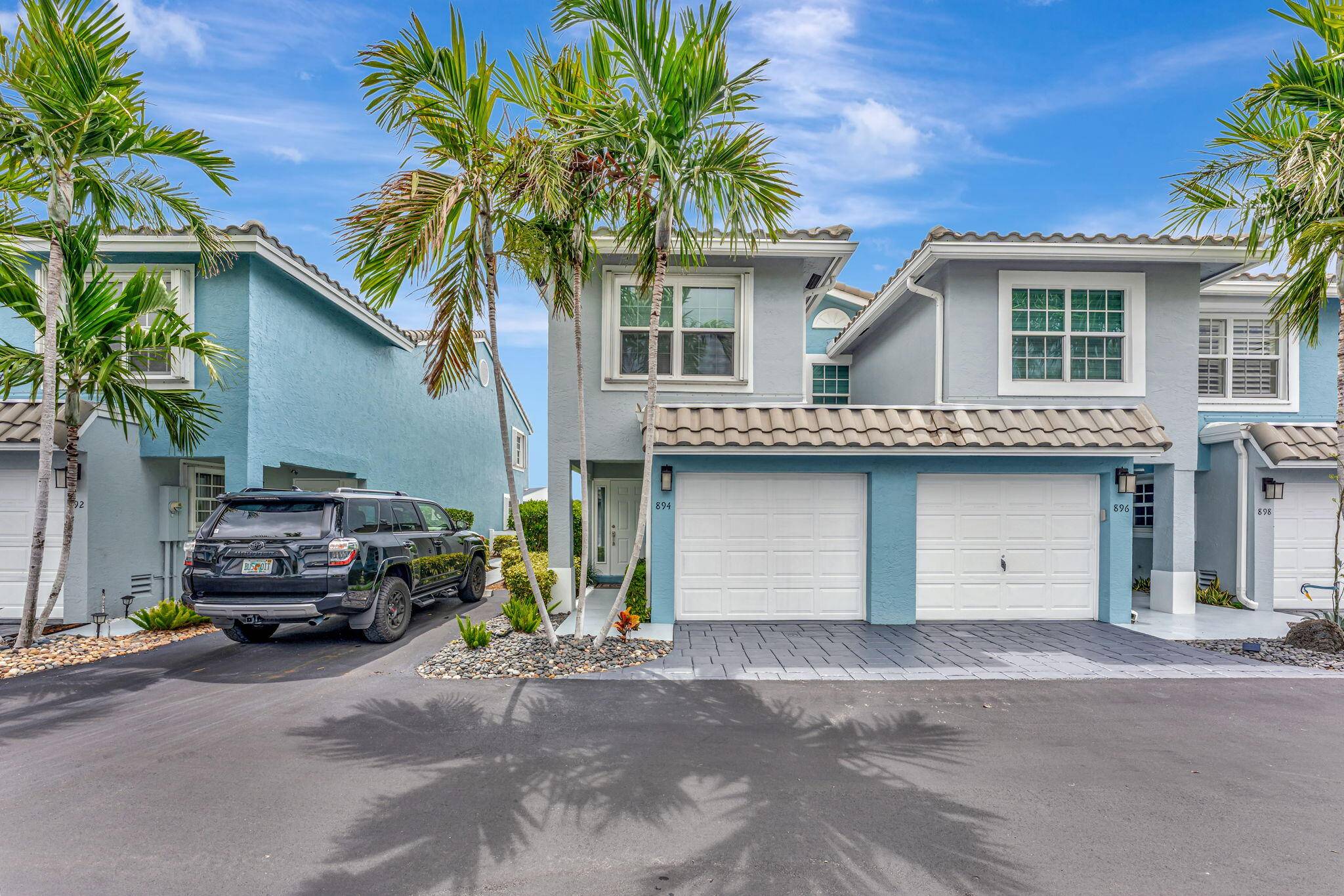Boca Raton, FL 33487,894 E Jeffery ST