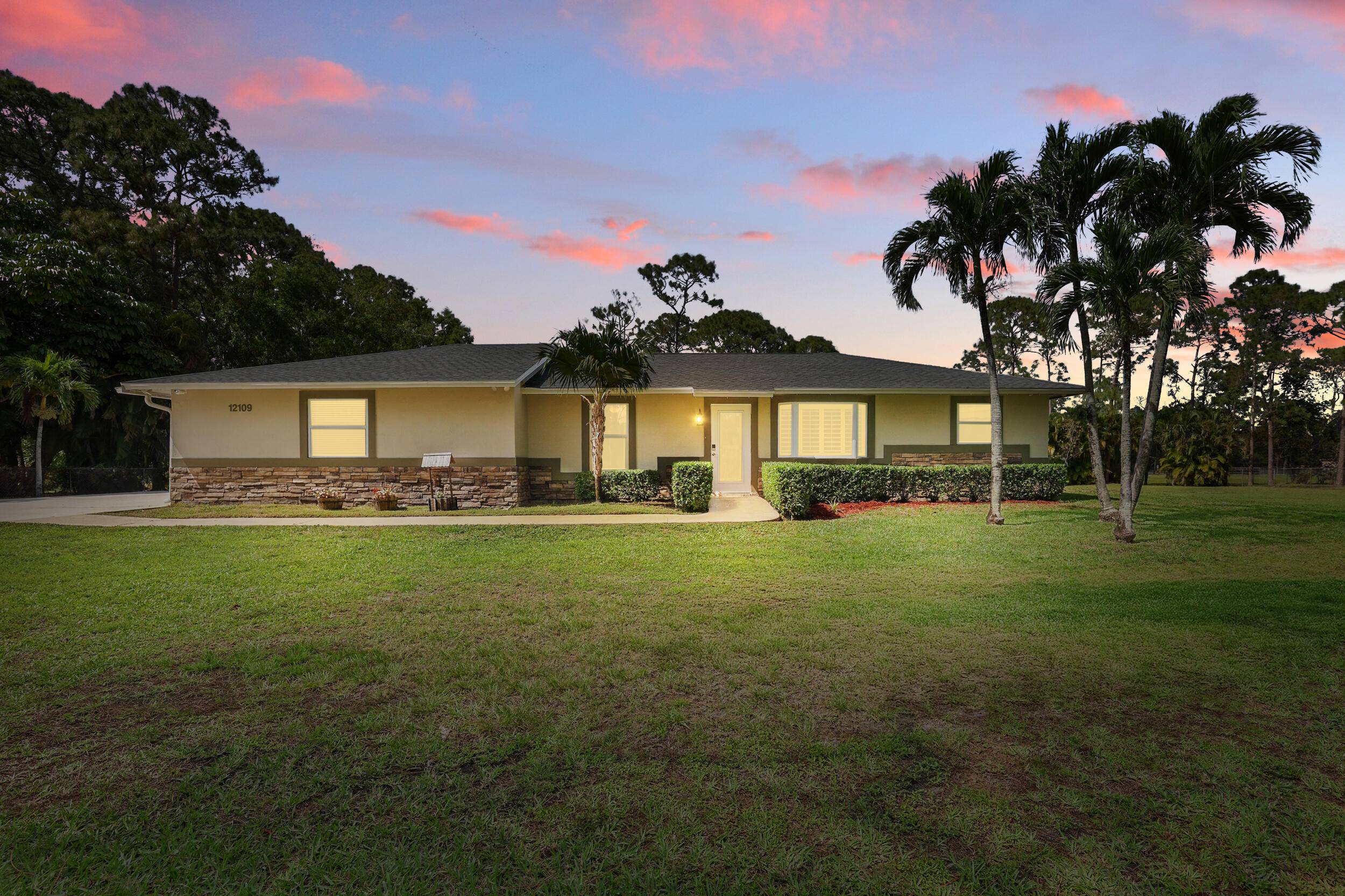 The Acreage, FL 33411,12109 N 53rd RD