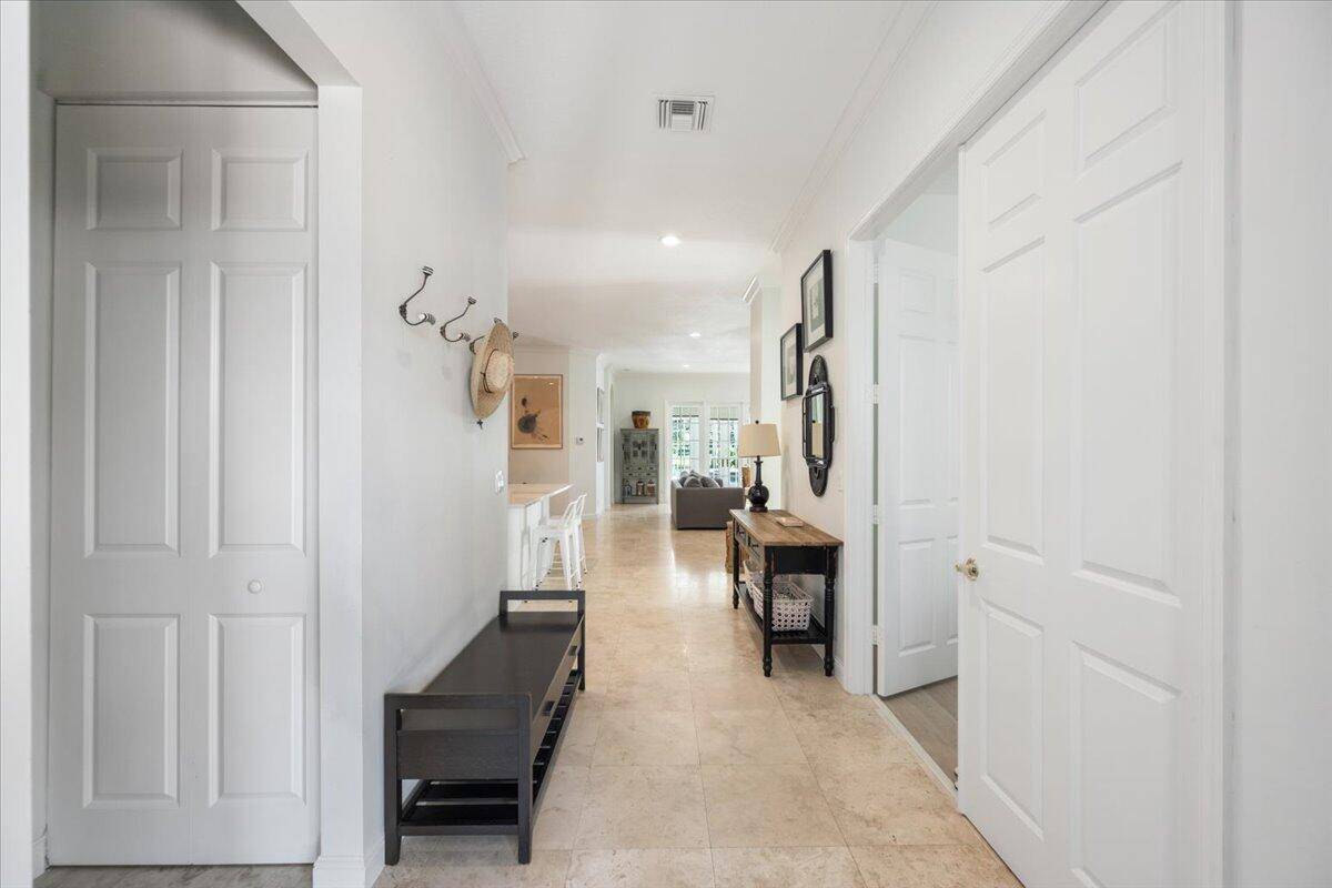 Wellington, FL 33414,2910 Twin Oaks WAY
