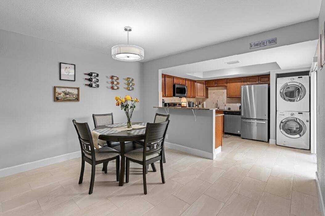 Wellington, FL 33414,1590 Shaker Circle