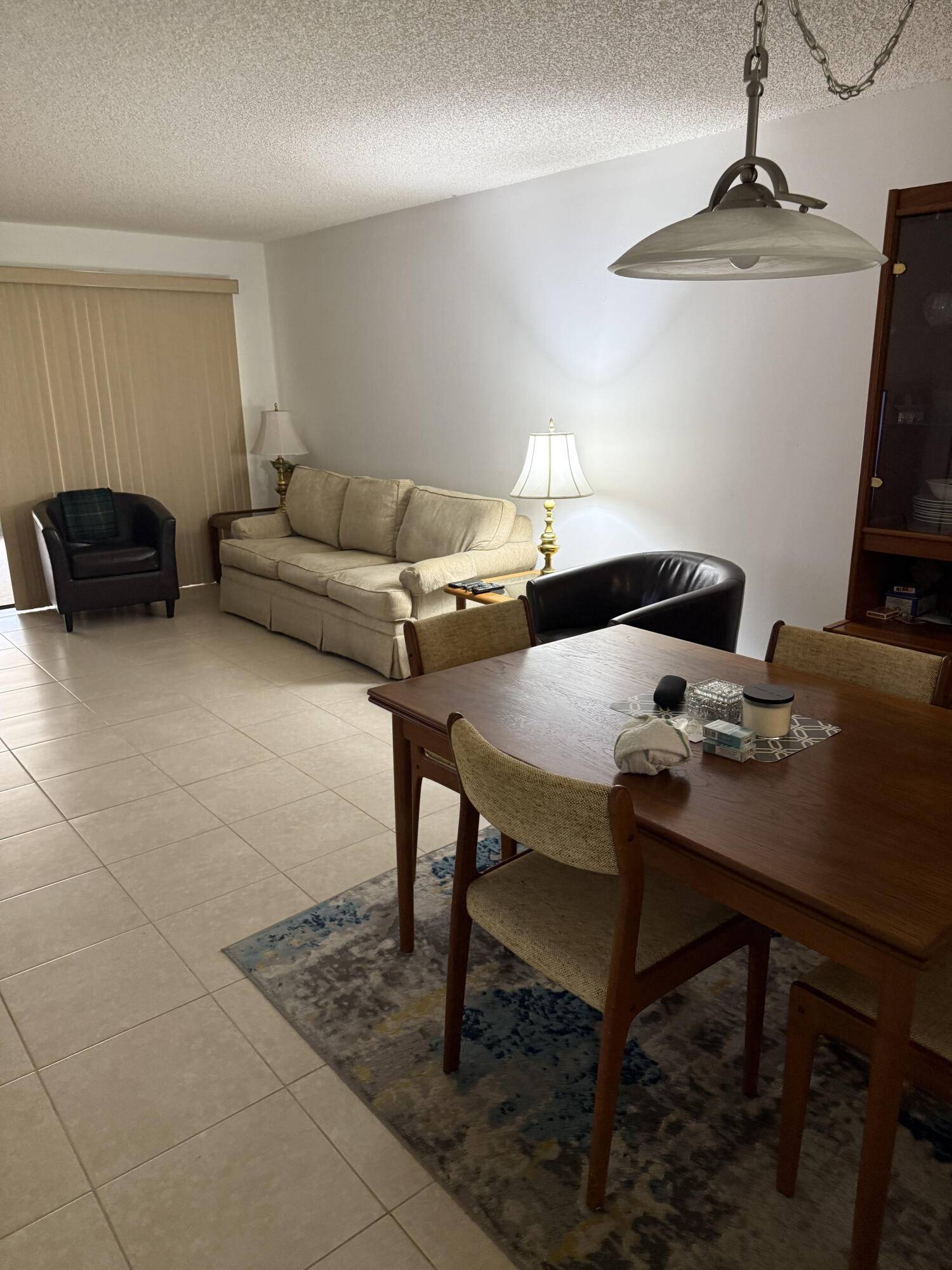 Fort Pierce, FL 34950,6006 Indrio RD 4