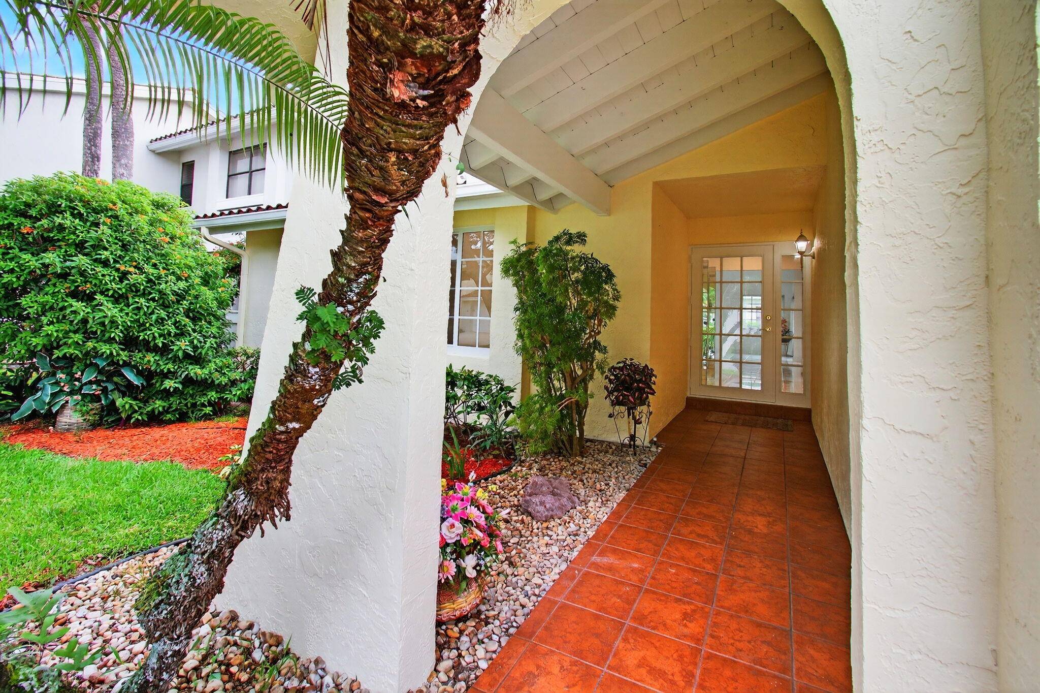 Boca Raton, FL 33433,6105 Via Laguna LN