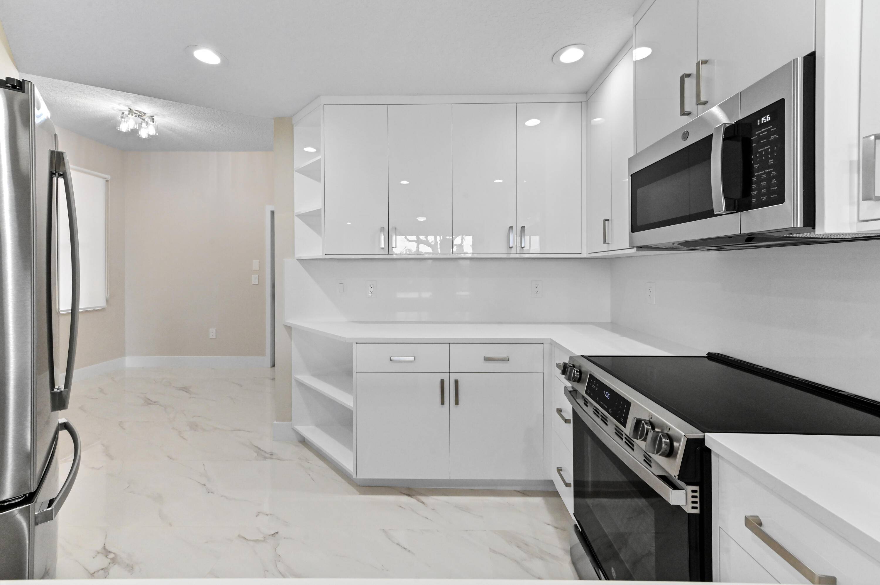 Boynton Beach, FL 33437,12510 Crystal Pointe DR 102
