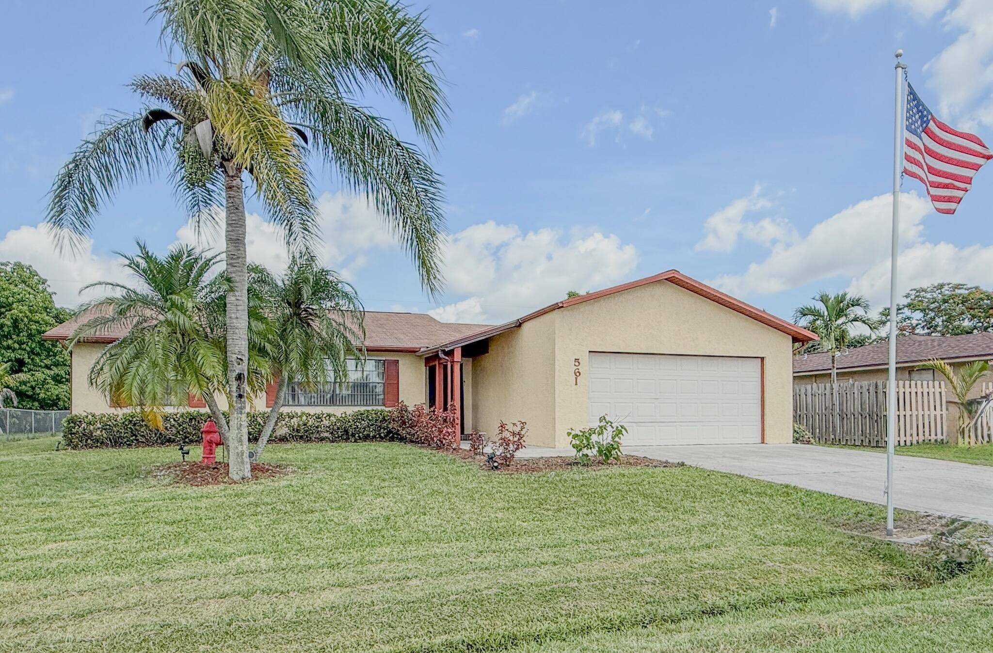 Port Saint Lucie, FL 34983,561 SE Marydale TER