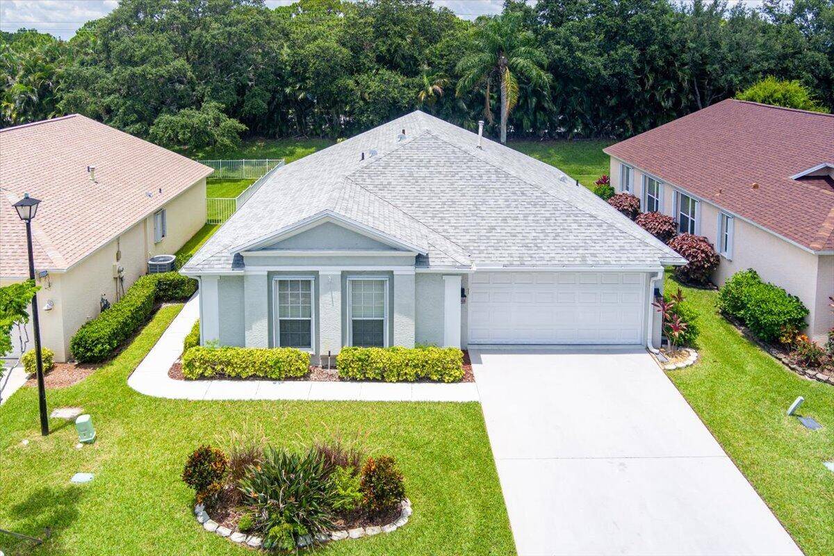 Port Saint Lucie, FL 34986,212 SW Lake Forest WAY