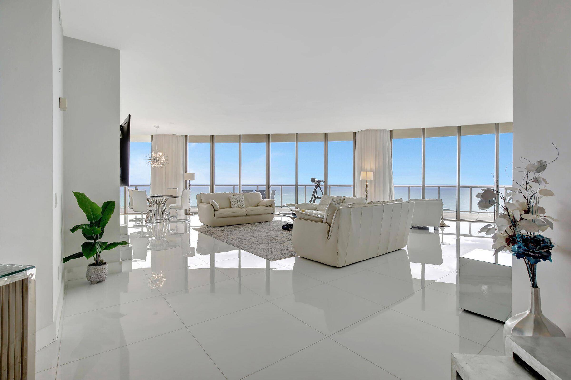 Bal Harbour, FL 33154,9703 Collins AVE Ph-888