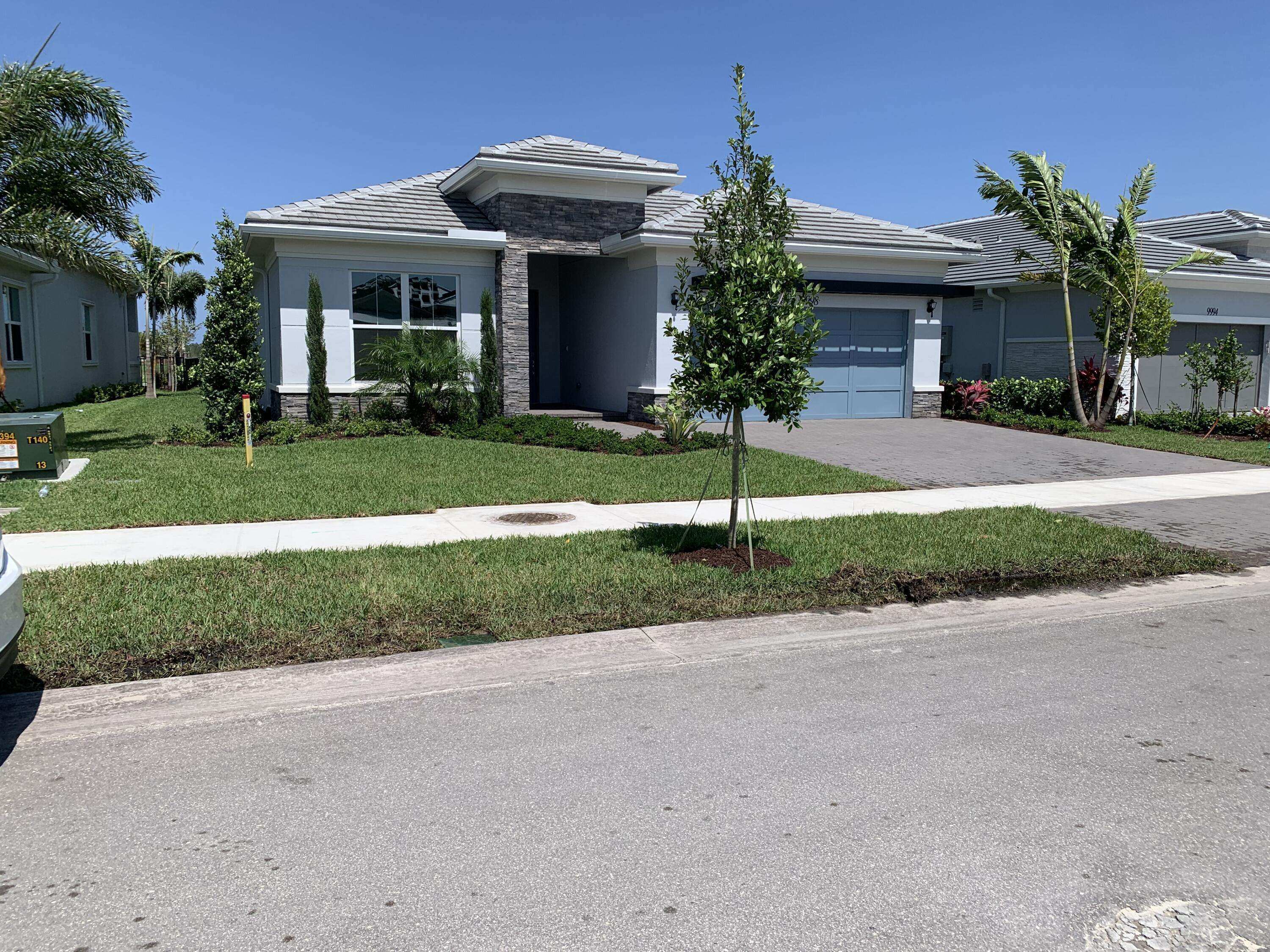 Palm Beach Gardens, FL 33412,9998 Regency WAY