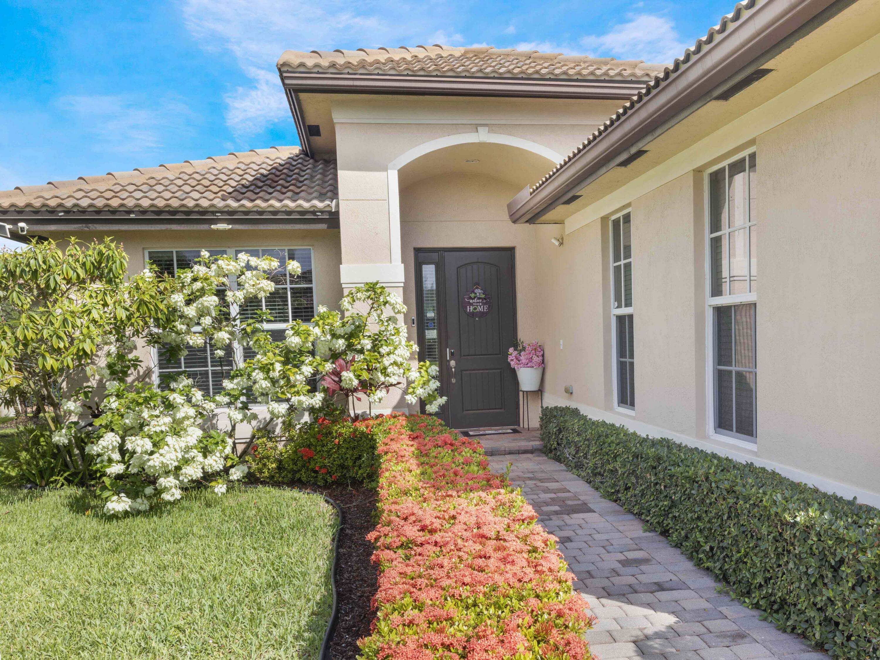 Lake Worth, FL 33463,7139 Prudencia DR
