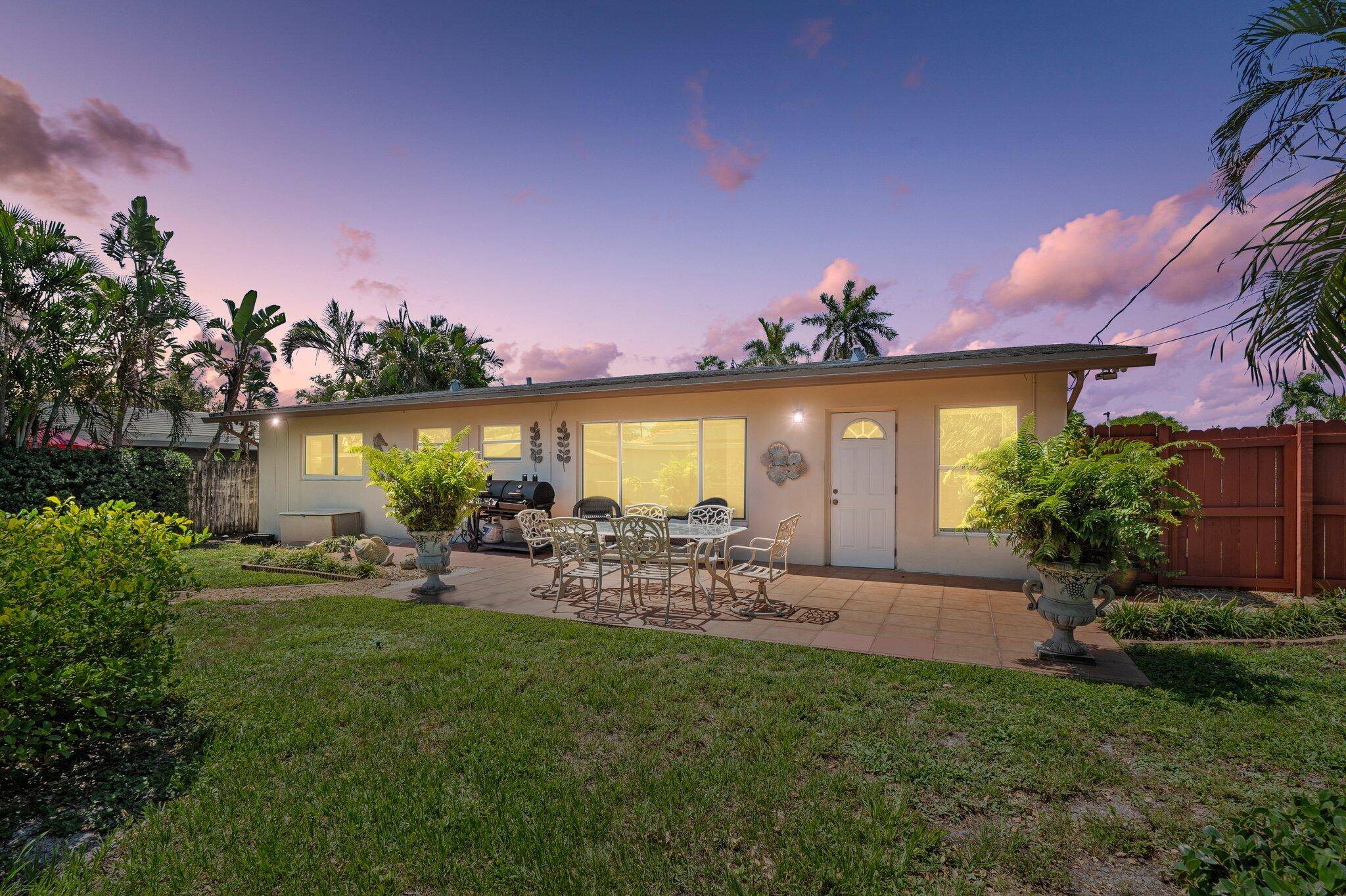 Pompano Beach, FL 33064,1841 NE 41st ST