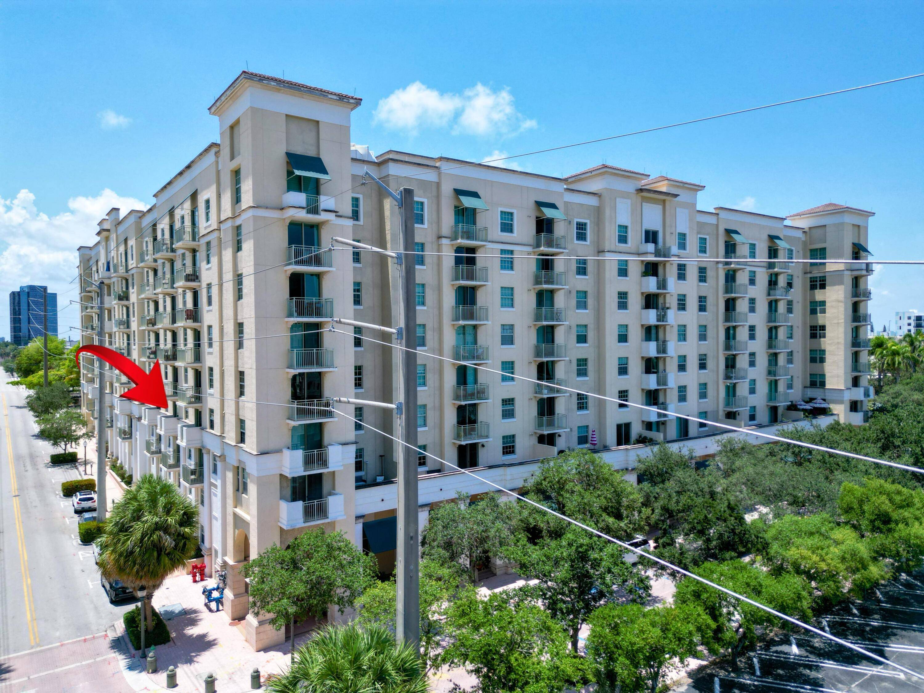 West Palm Beach, FL 33401,610 Clematis ST 326
