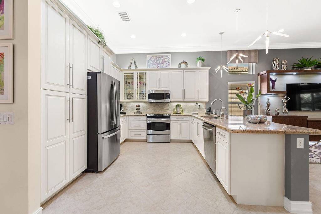 Boynton Beach, FL 33473,10013 Yellowfield DR