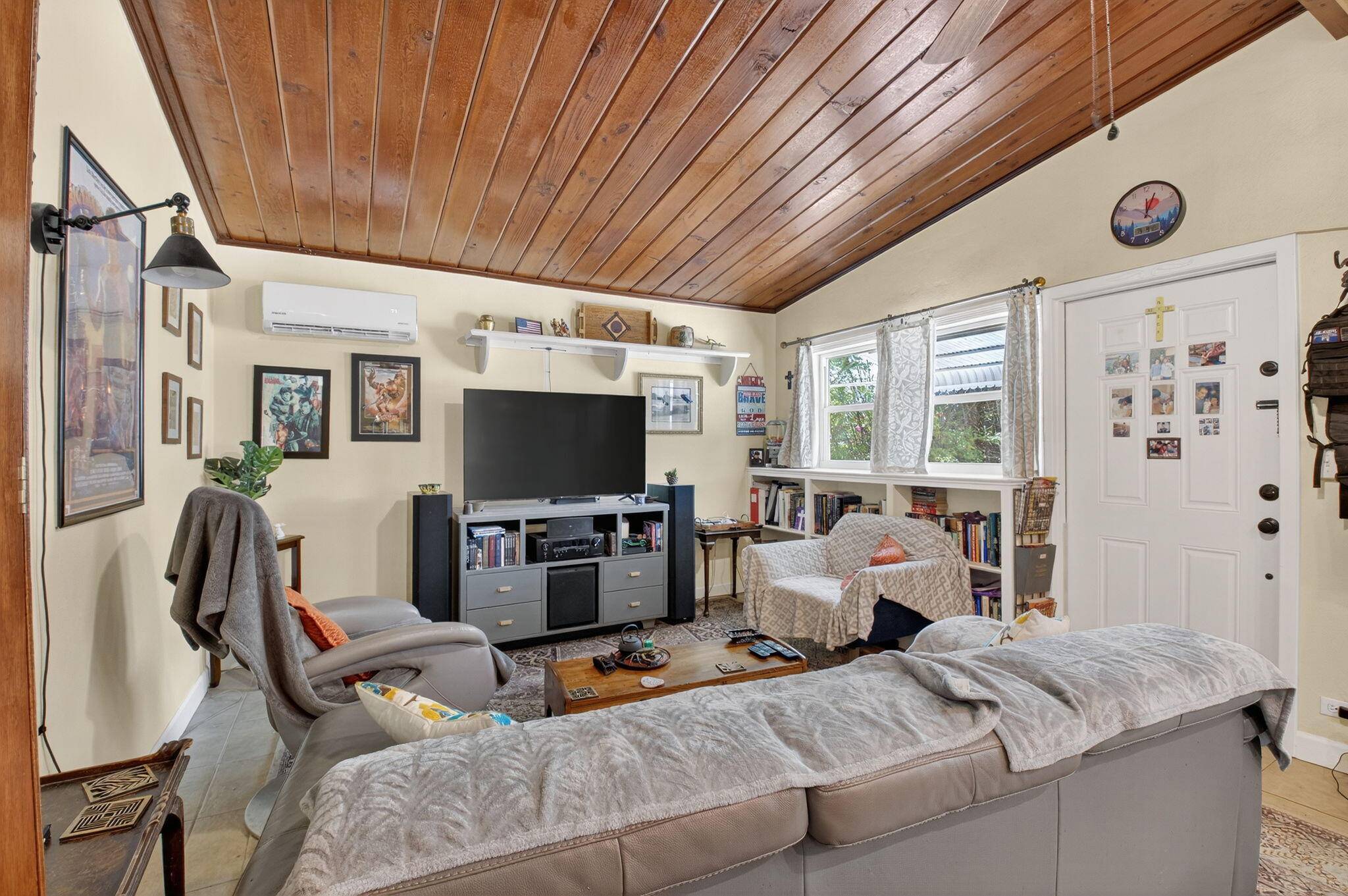 Boca Raton, FL 33487,325 Jeffery ST