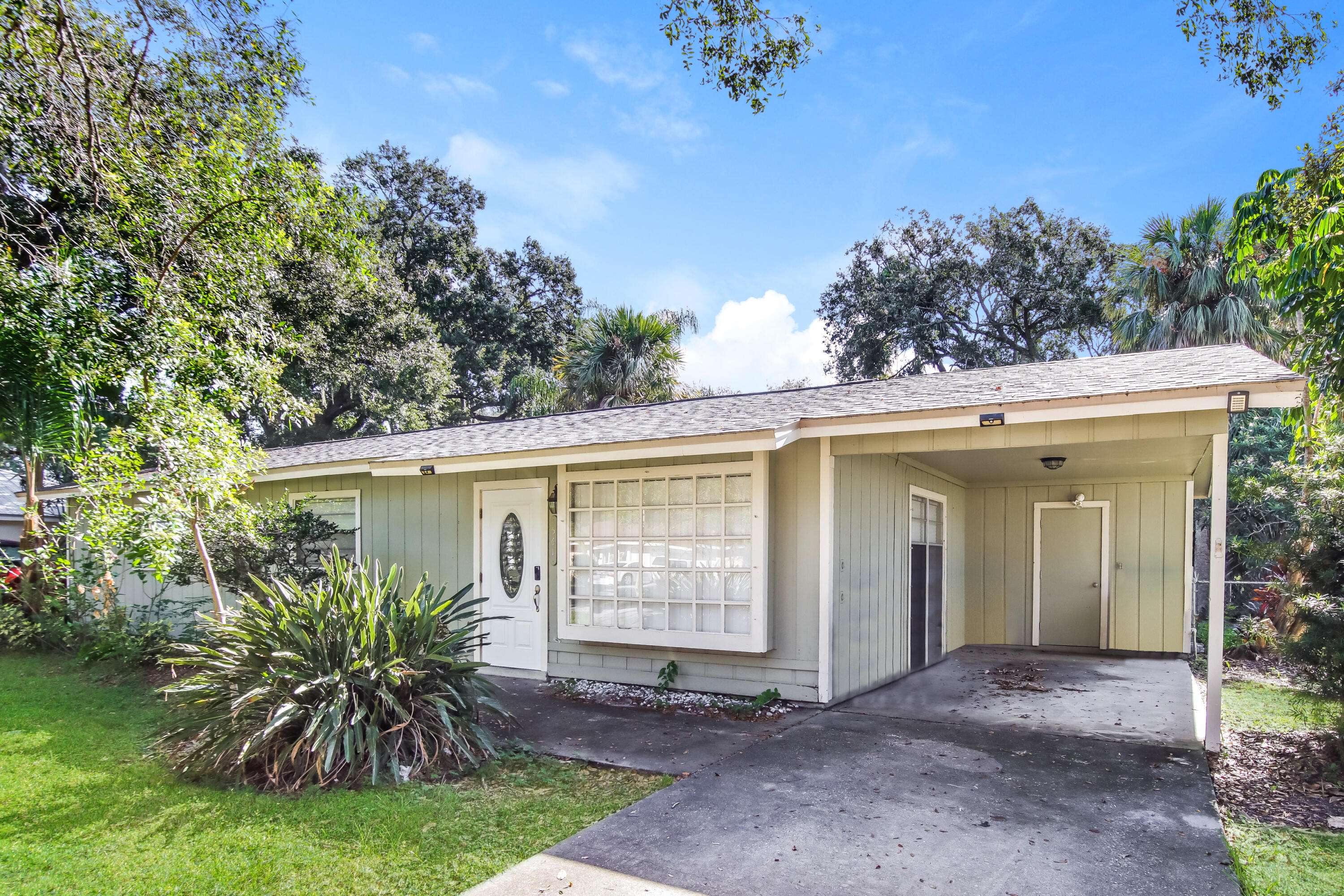 Palm Bay, FL 32907,561 NE Picasso AVE