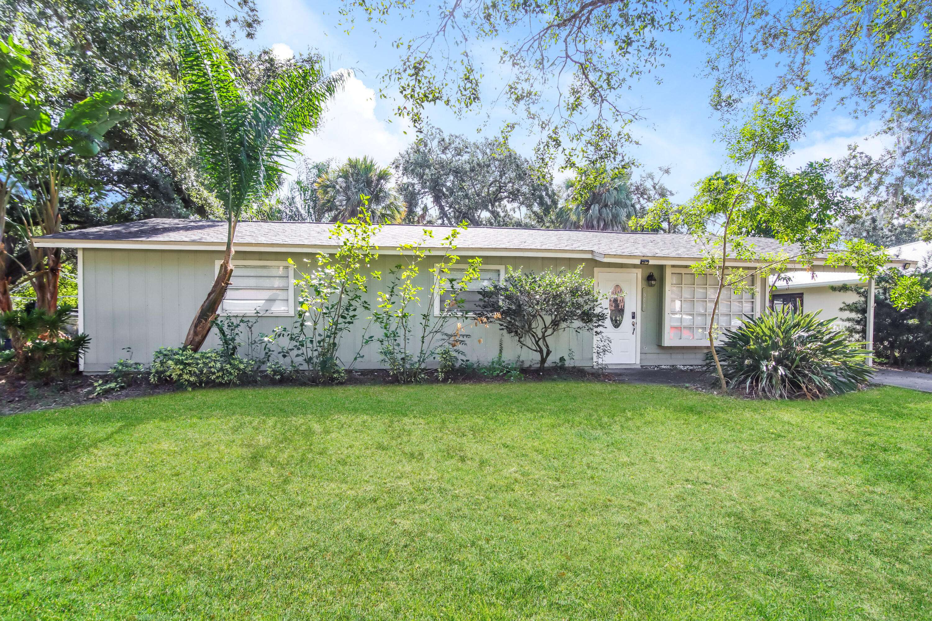 Palm Bay, FL 32907,561 NE Picasso AVE