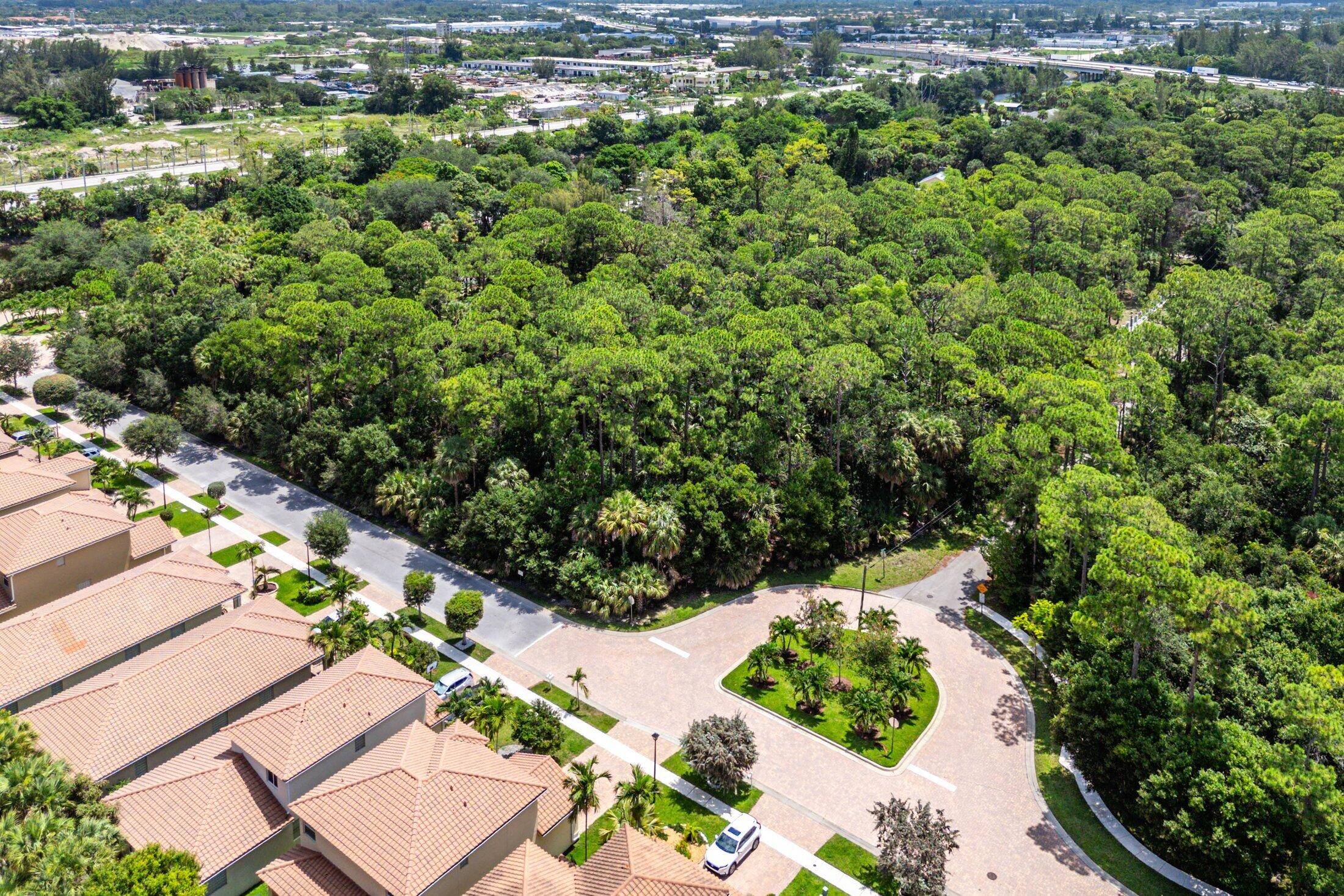 West Palm Beach, FL 33411,7923 Mahogany LN