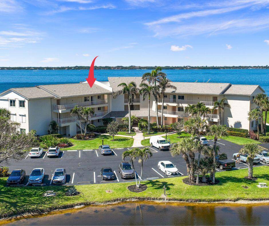 Stuart, FL 34996,2370 NE Ocean BLVD B302