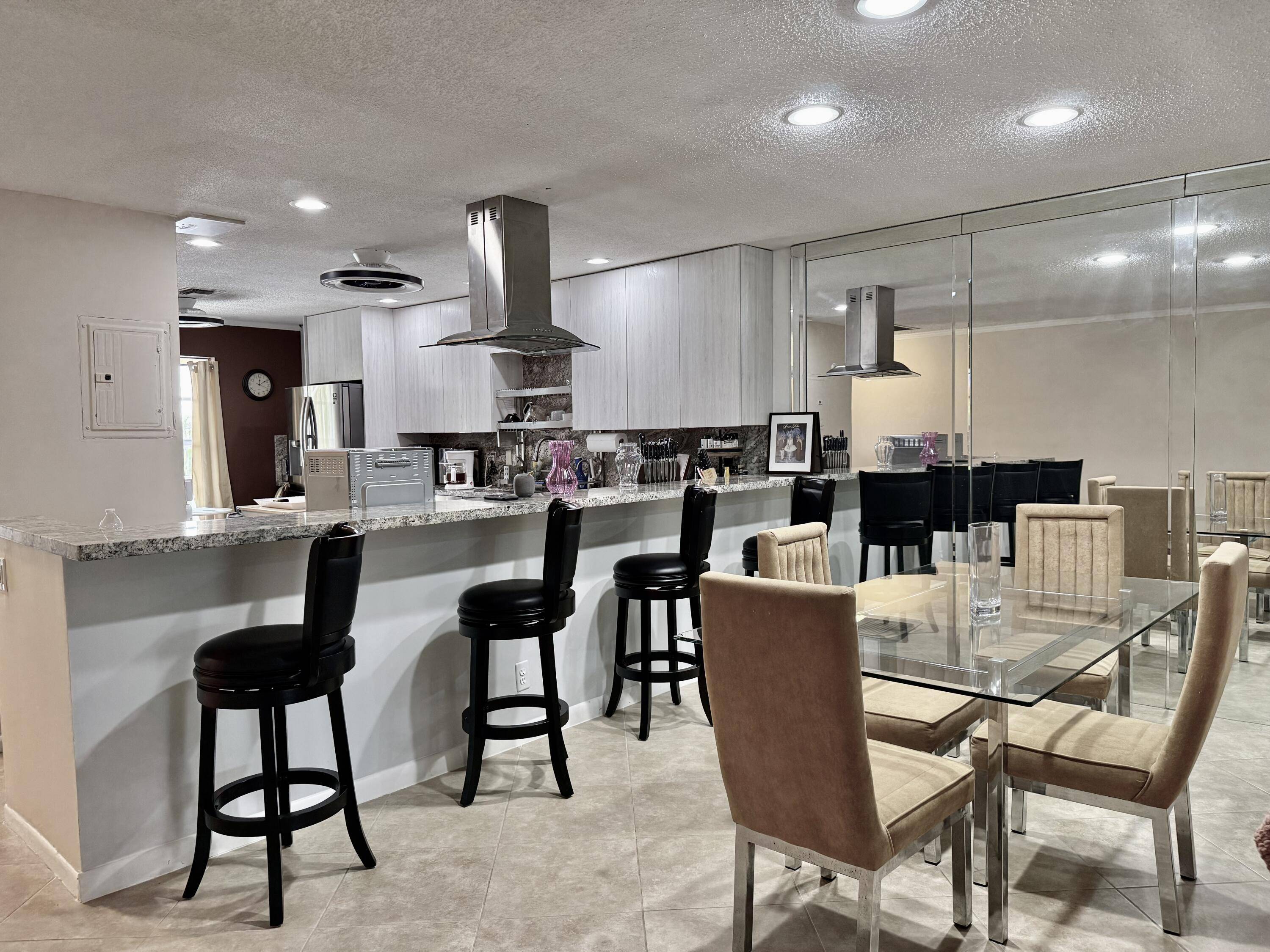 Delray Beach, FL 33445,1710 NW 18th AVE 204