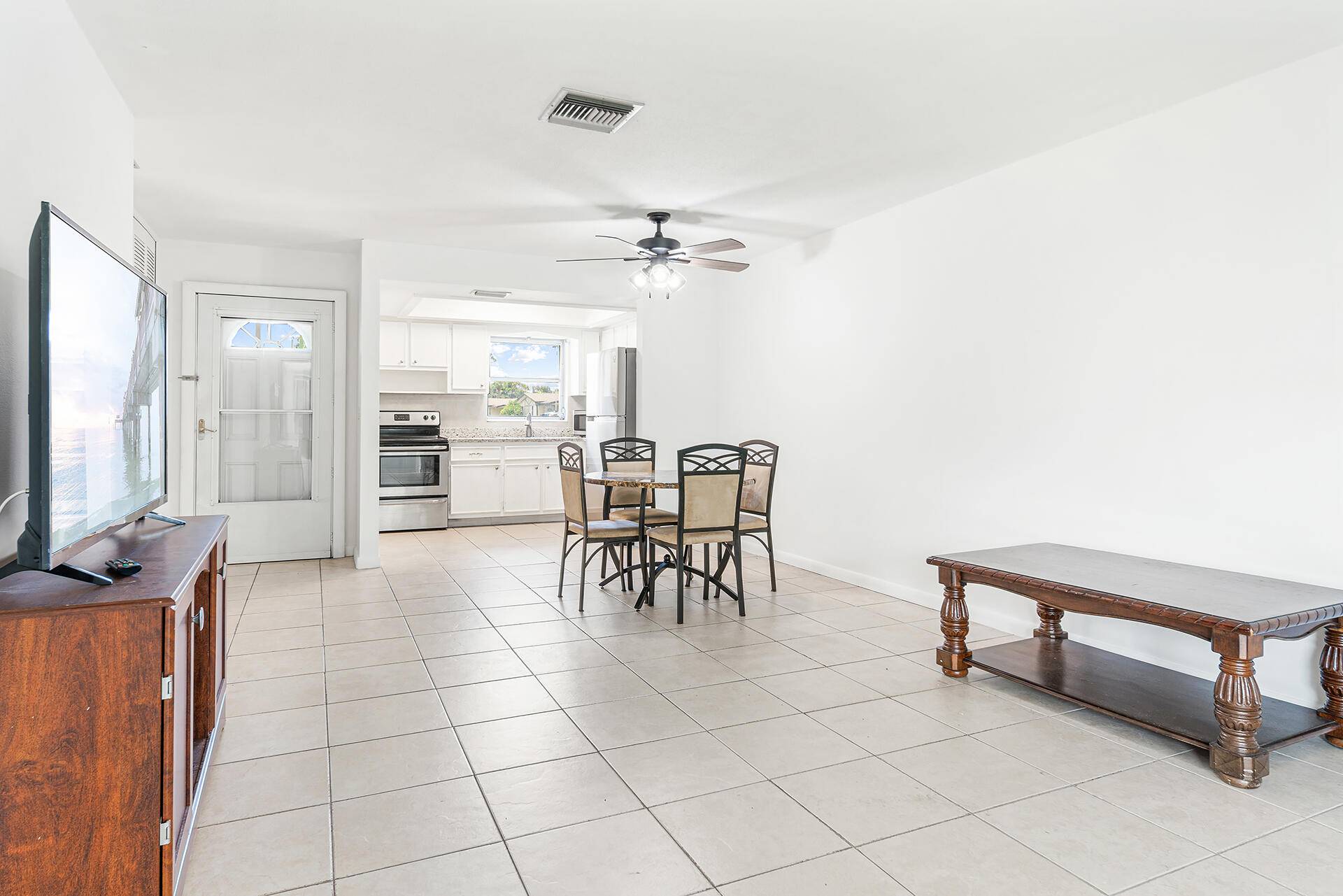 West Palm Beach, FL 33415,2837 W Ashley DR #A