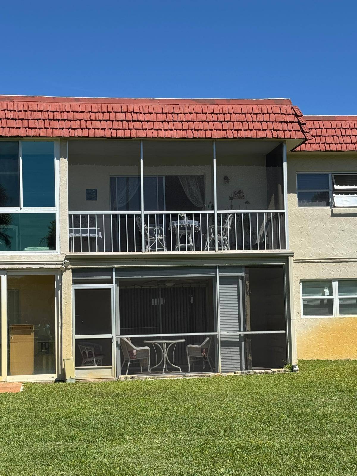 Delray Beach, FL 33446,33 Abbey LN 207