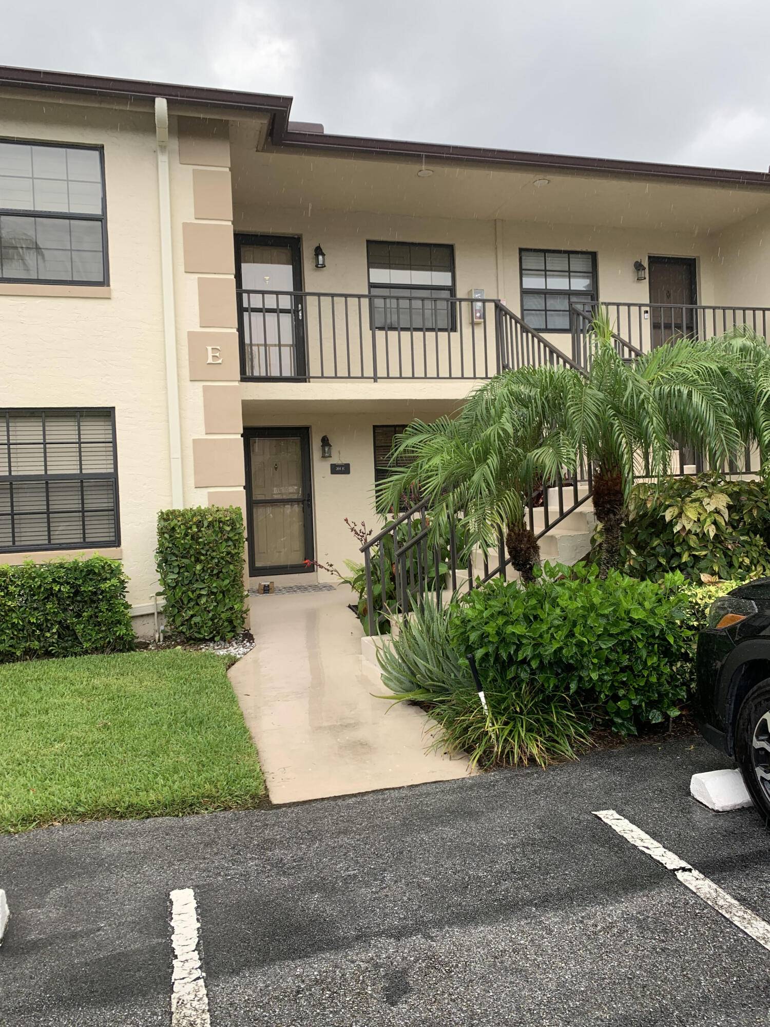 Jupiter, FL 33458,201 Pinecrest CIR E