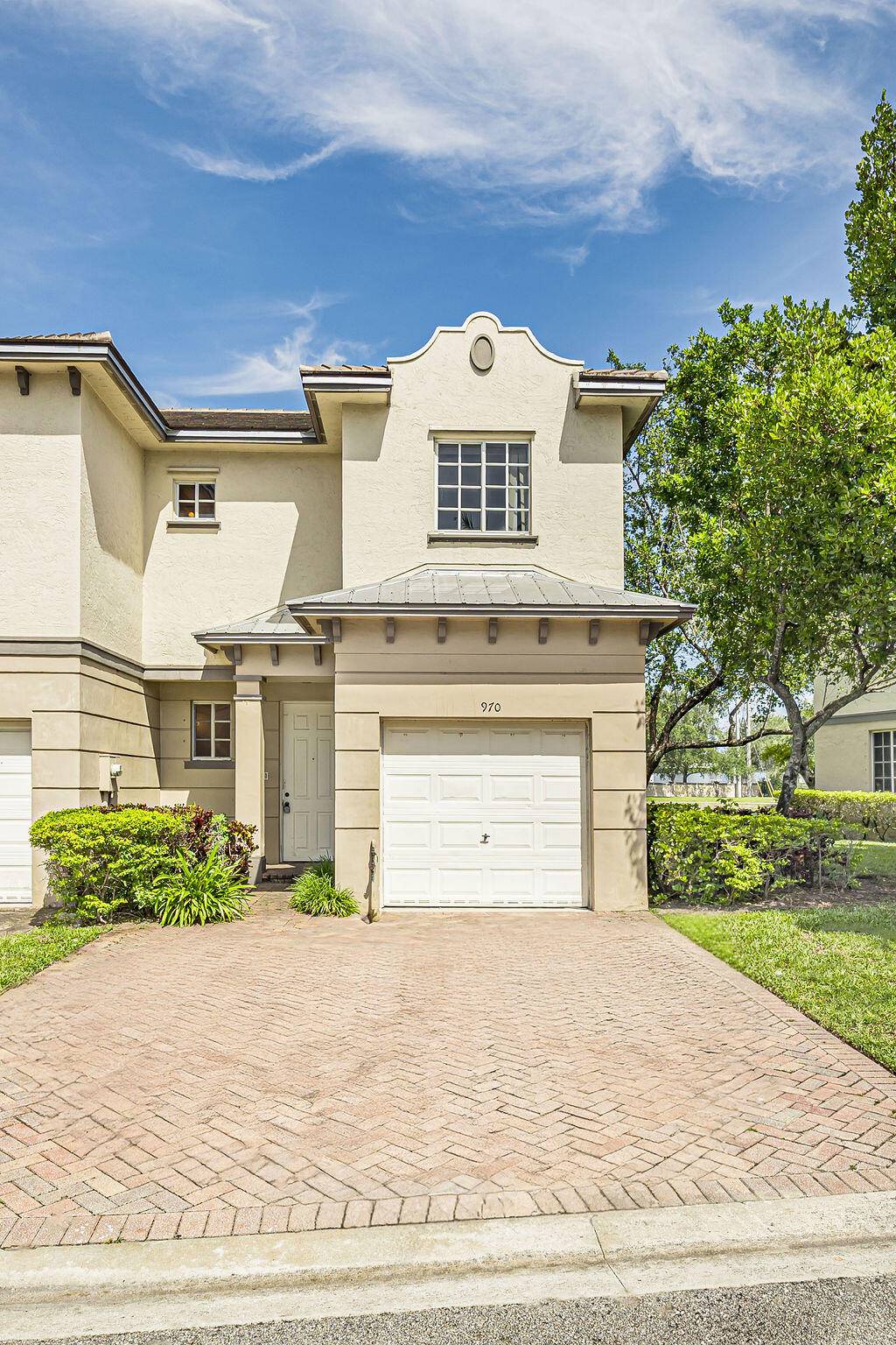 Riviera Beach, FL 33404,970 Tortuga LN