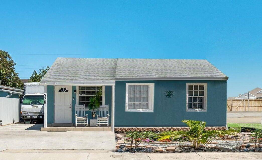 West Palm Beach, FL 33405,729 Francis ST