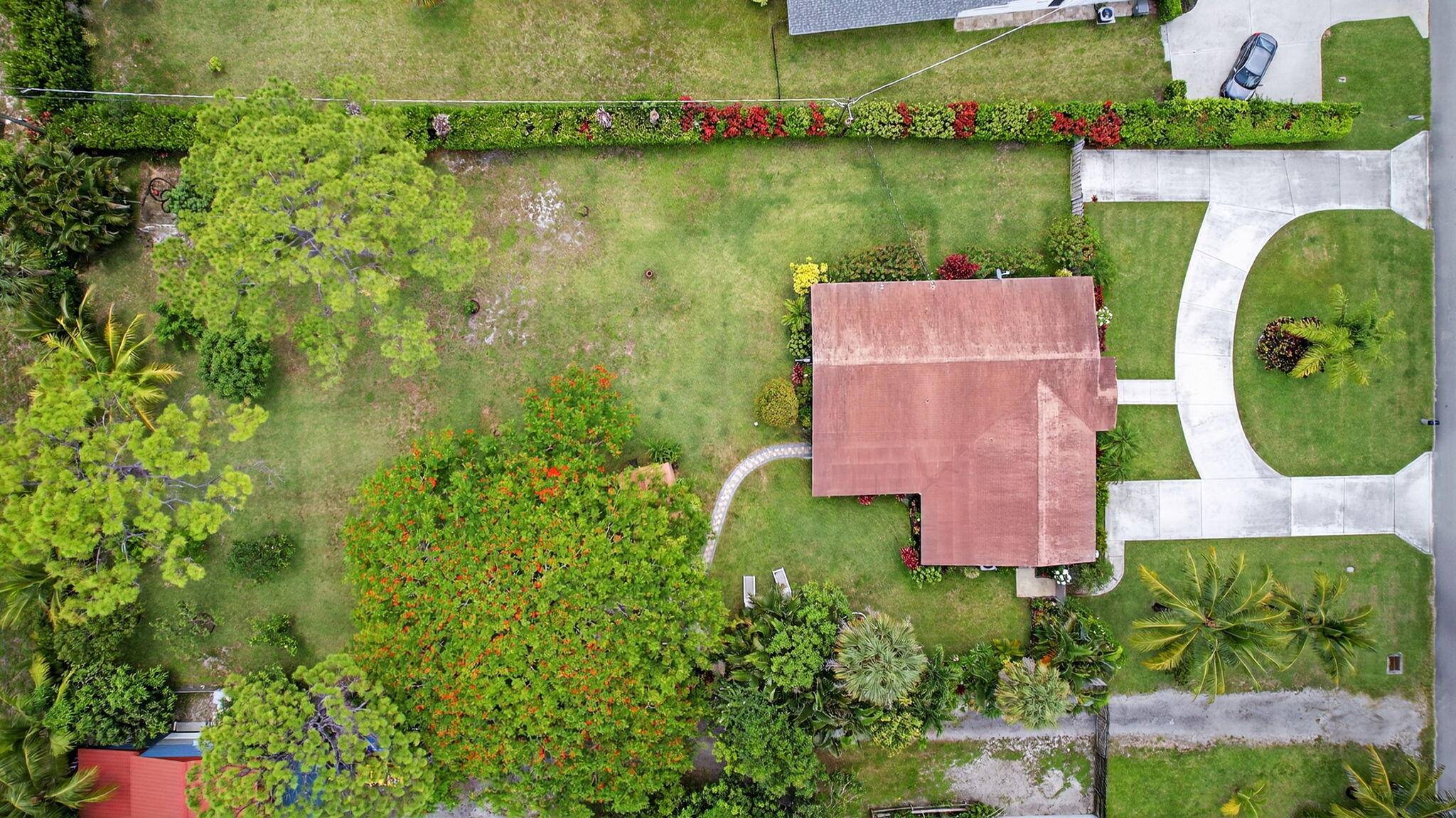 West Palm Beach, FL 33413,6591 Patricia DR