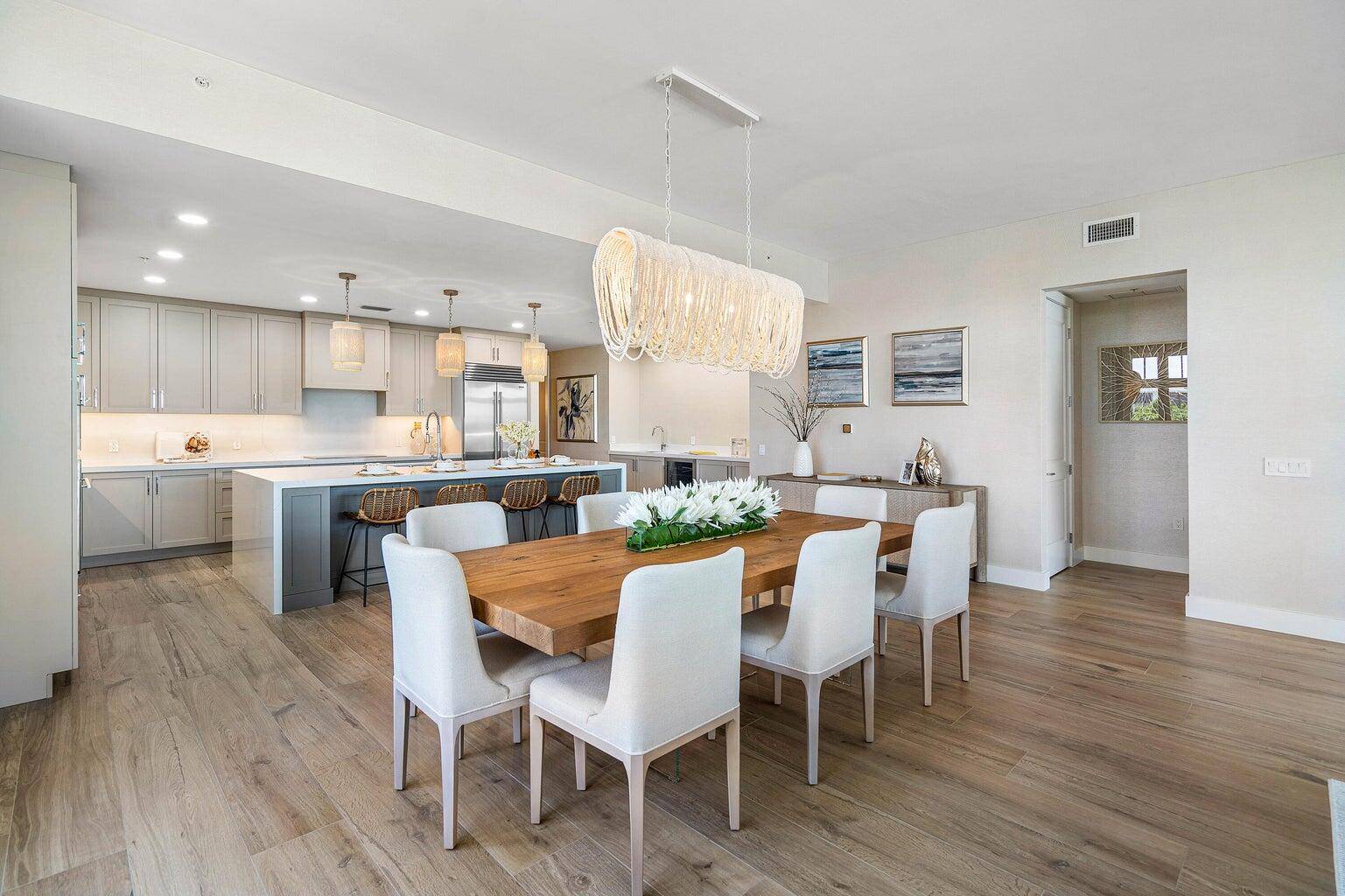 Palm Beach Shores, FL 33404,184 Lake DR 2304