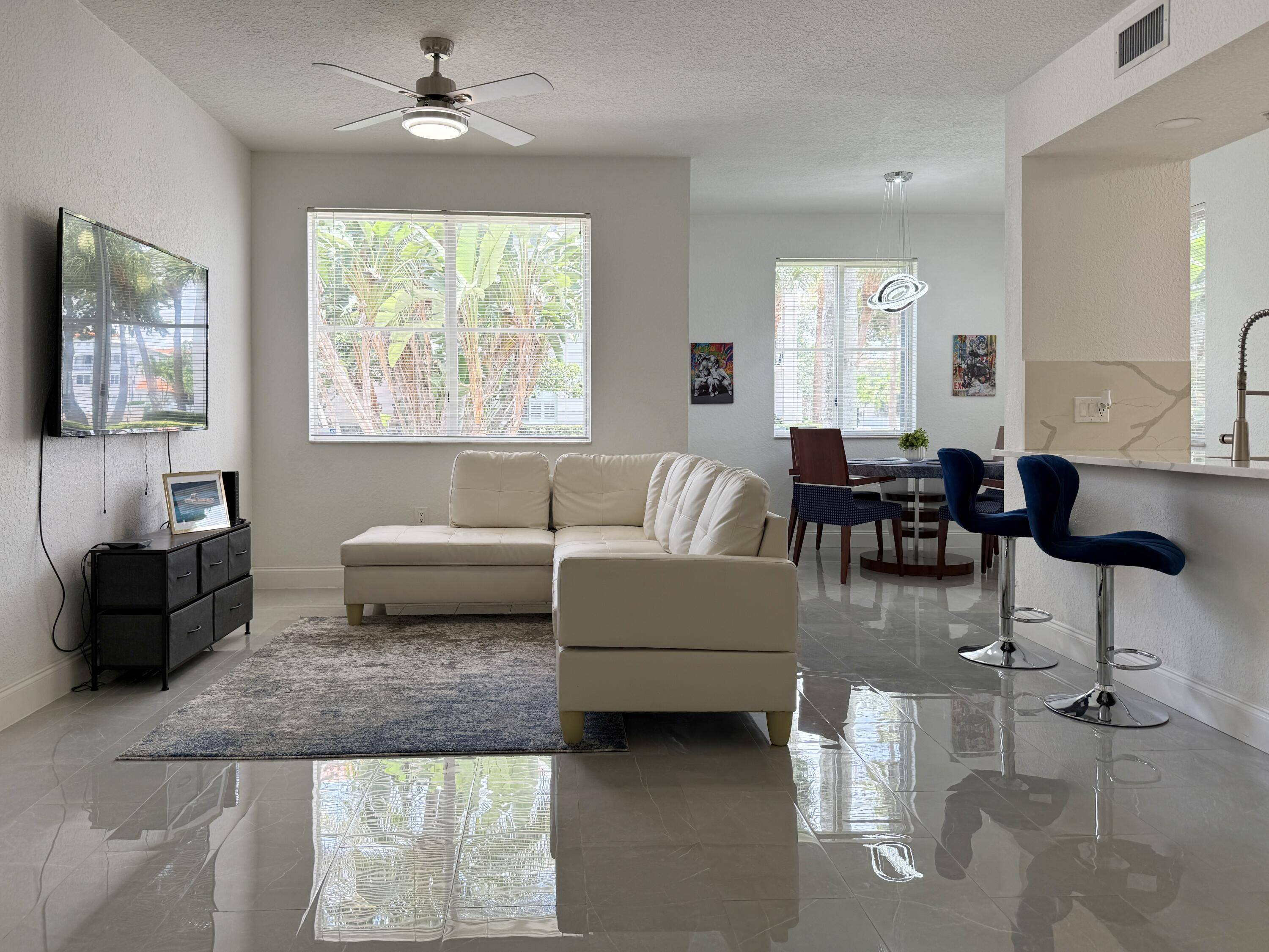 Palm Beach Gardens, FL 33410,11024 Legacy DR 102