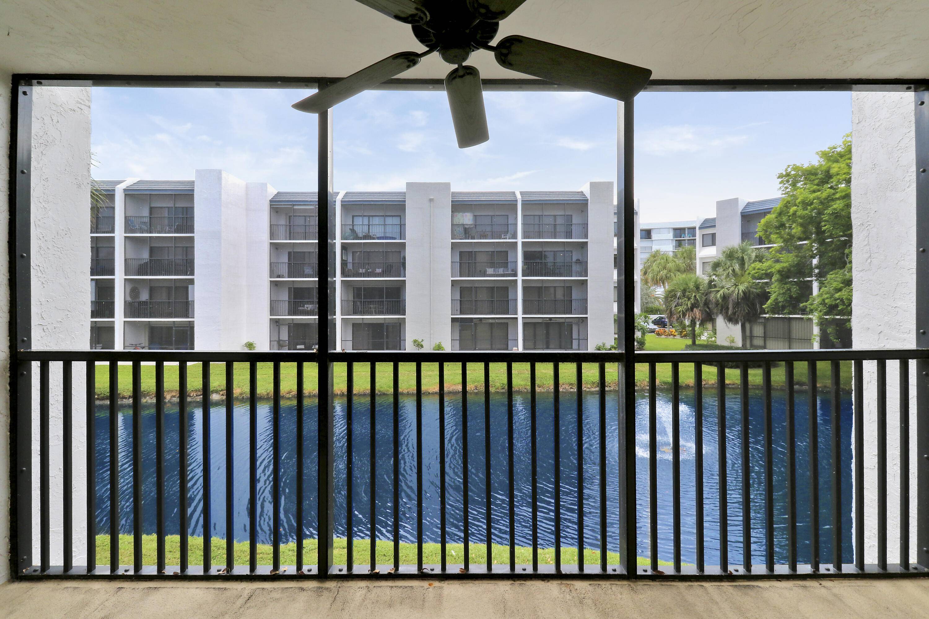 Jupiter, FL 33477,1605 S Us Highway 1 D206