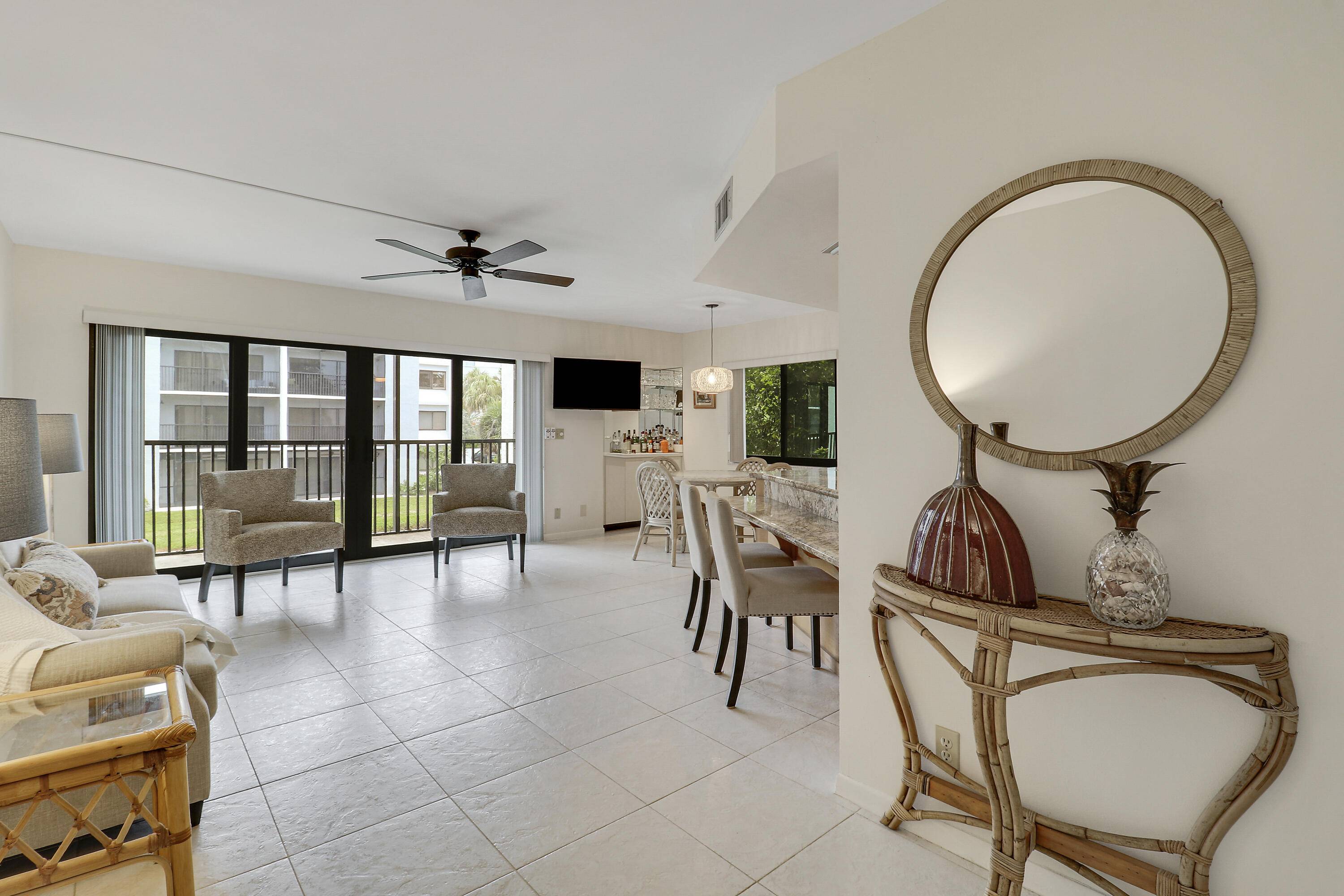 Jupiter, FL 33477,1605 S Us Highway 1 D206
