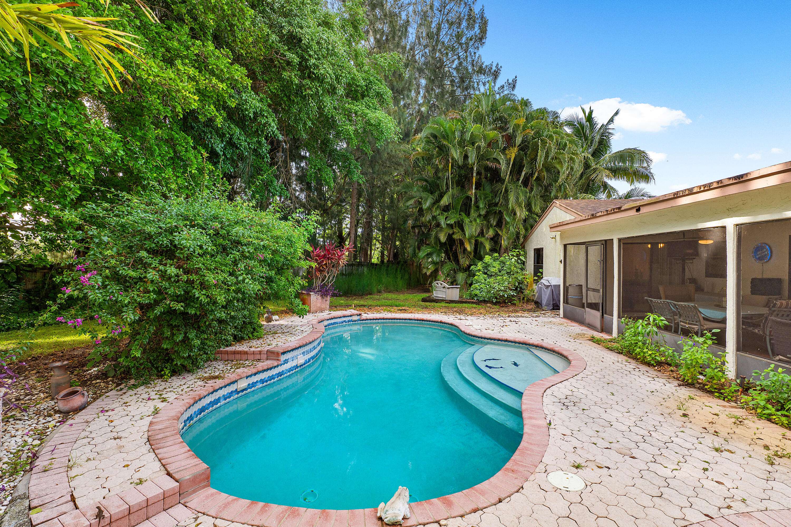 Boynton Beach, FL 33472,8188 E Little Beth DR