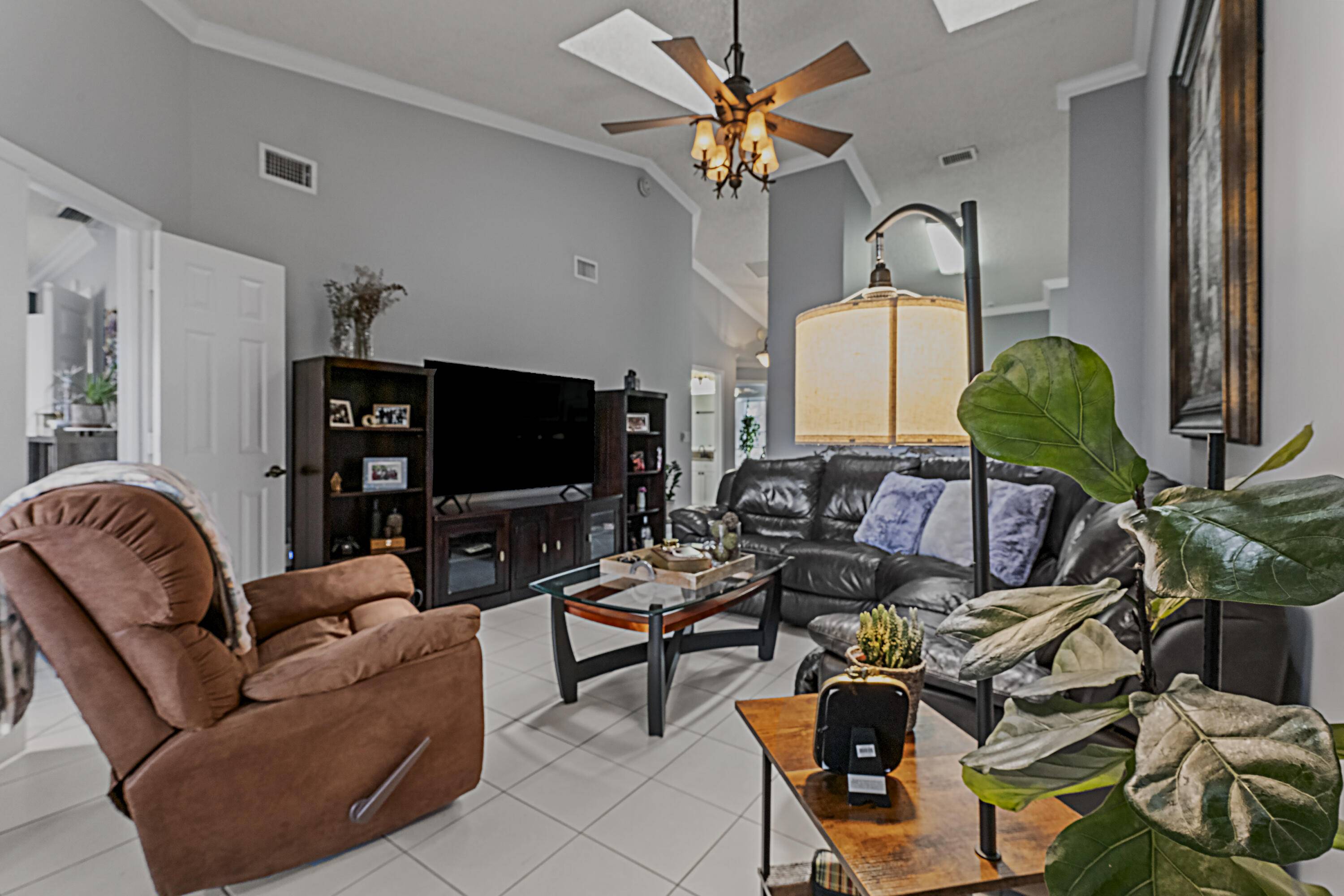 Lake Worth, FL 33463,7952 Aztec CT