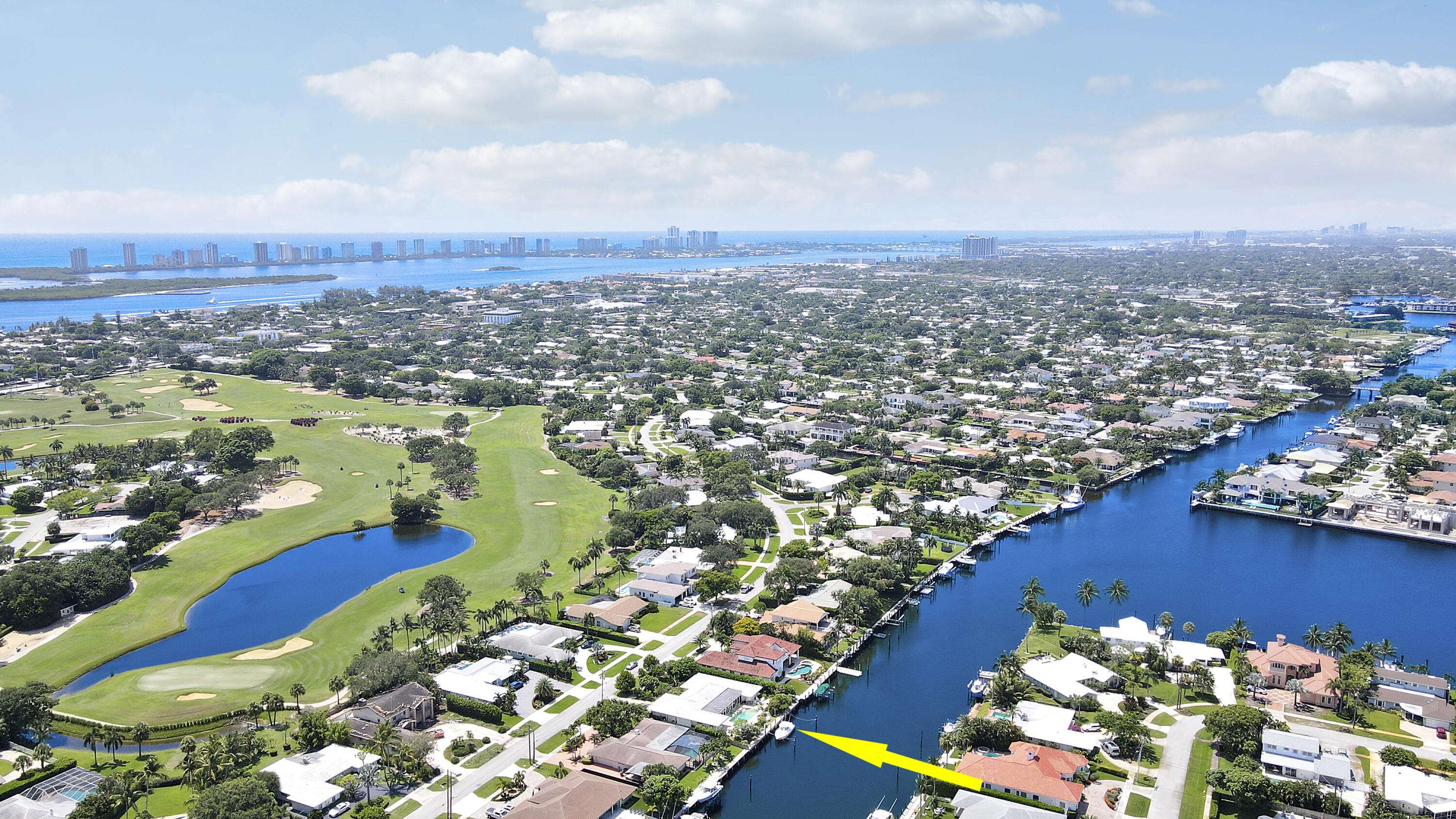 North Palm Beach, FL 33408,879 Country Club DR