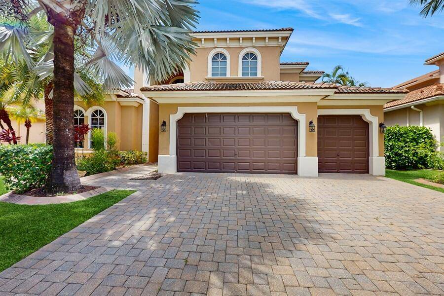 Royal Palm Beach, FL 33411,544 Edgebrook LN