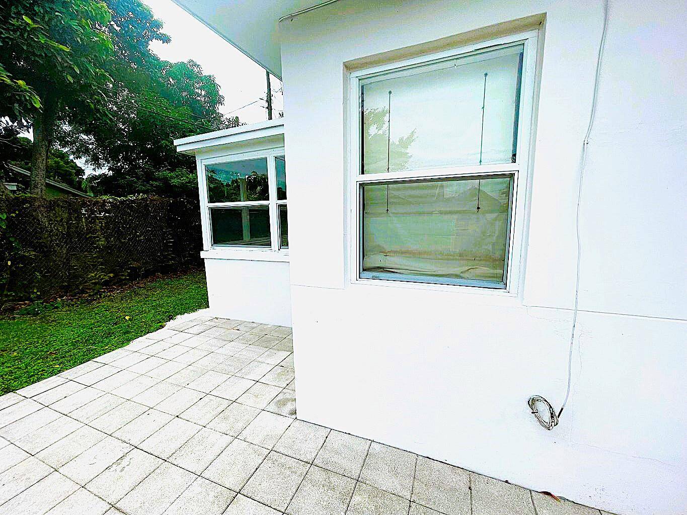 Delray Beach, FL 33444,214 NE 11th ST B