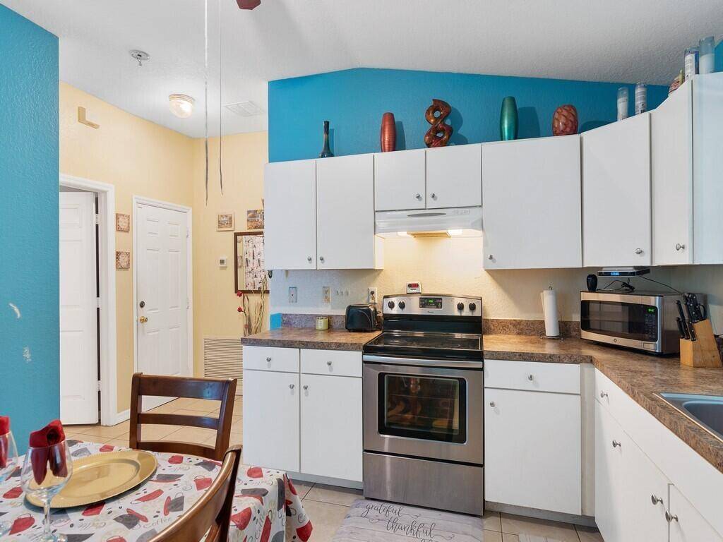 Fort Pierce, FL 34951,7402 Coquina AVE