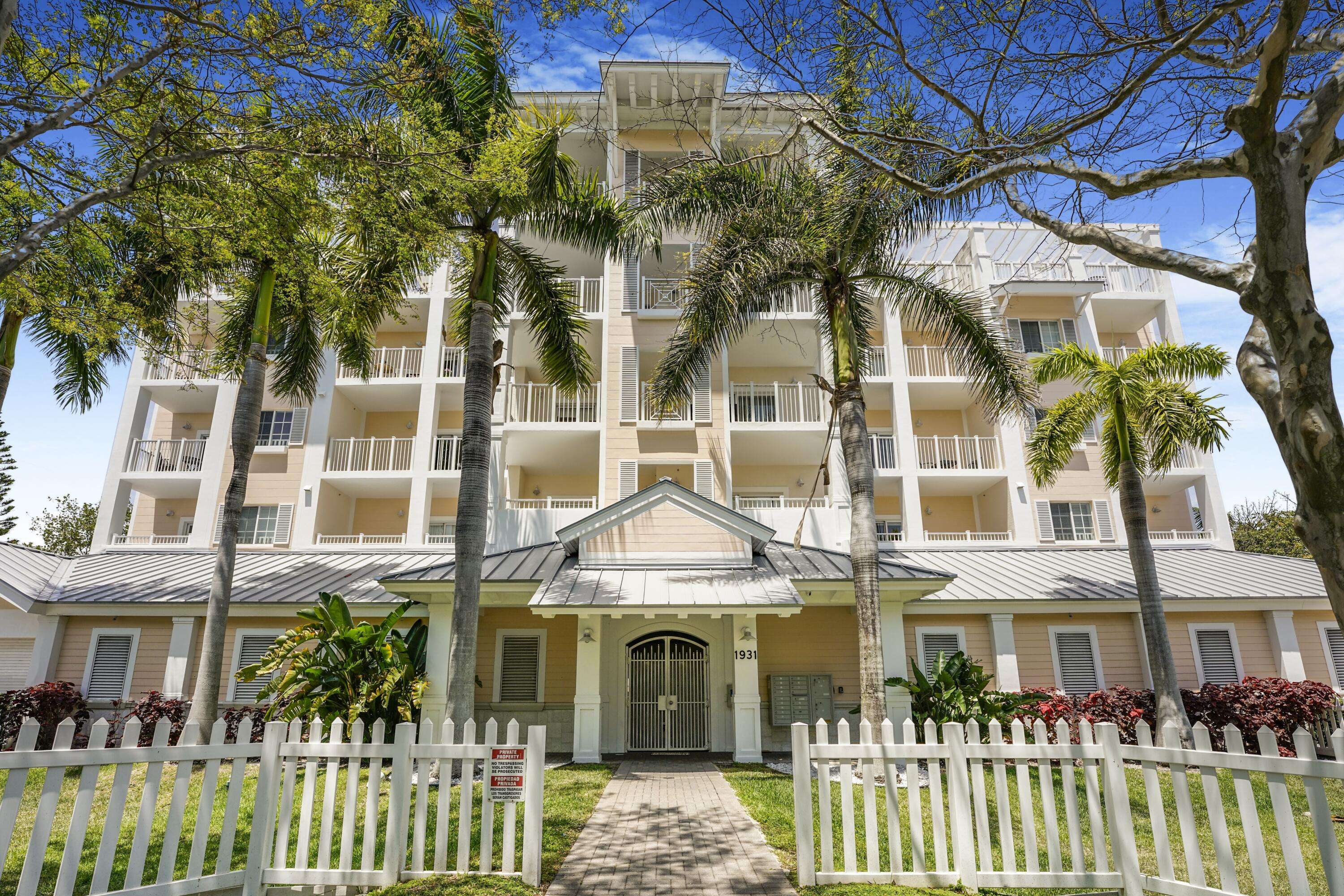 Deerfield Beach, FL 33441,1931 NE 2nd Street ST 301