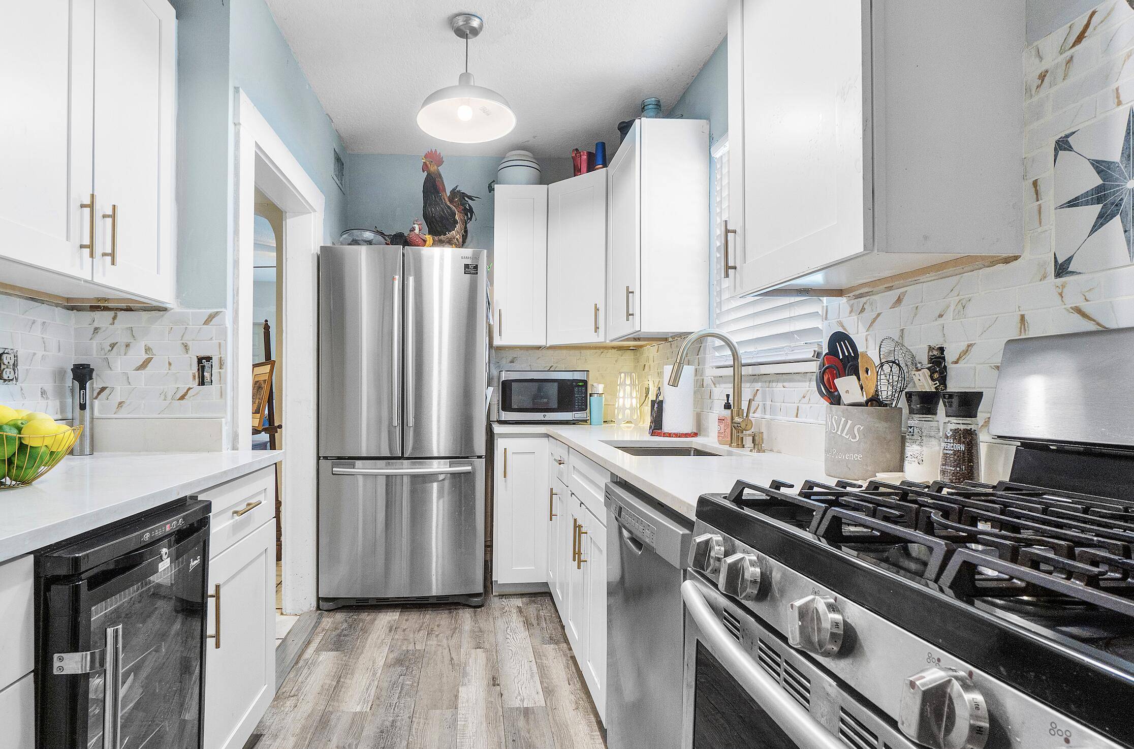 West Palm Beach, FL 33405,611 El Vedado 1 - 3