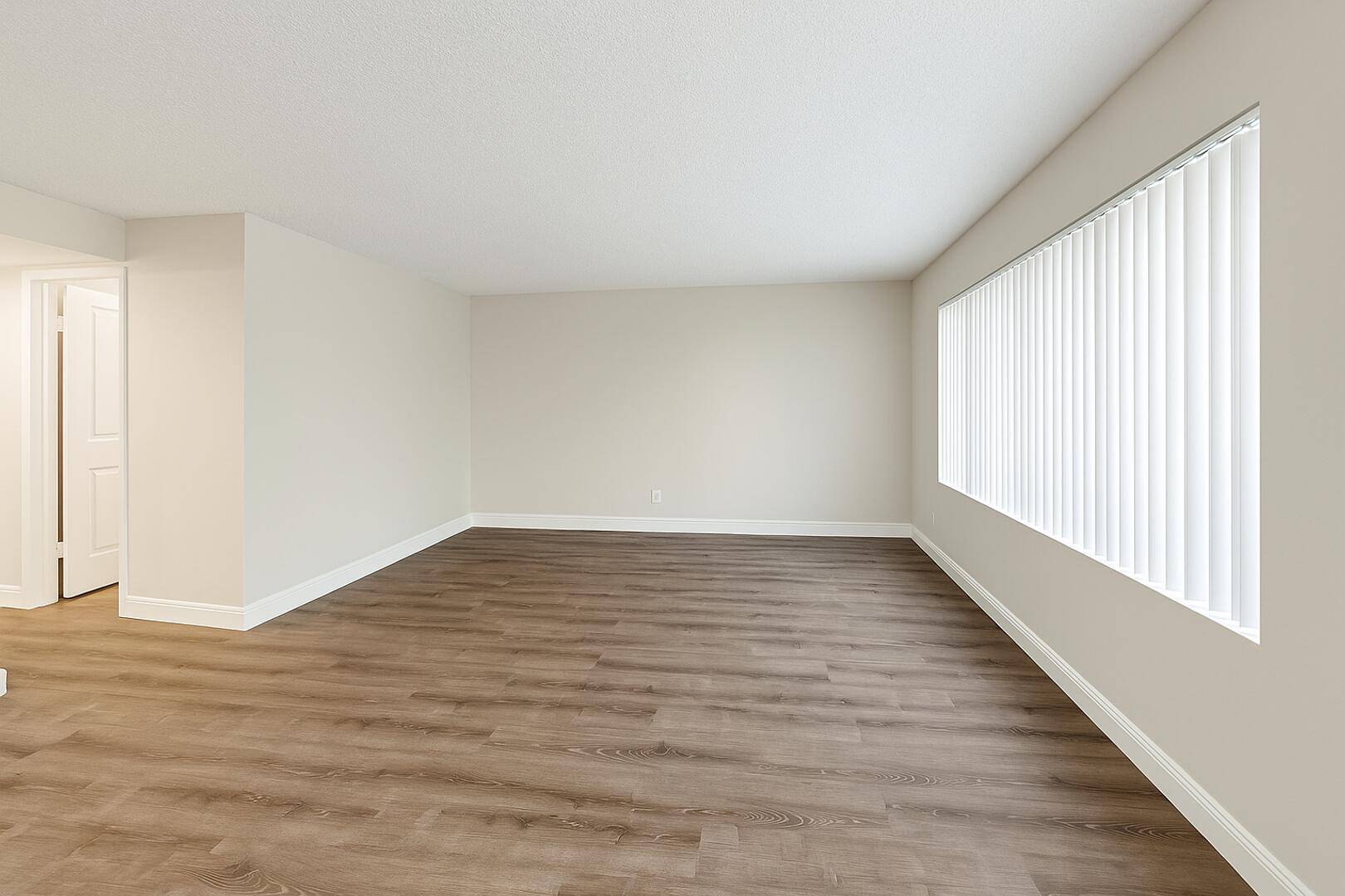 West Palm Beach, FL 33409,537 S Sequoia DR 113