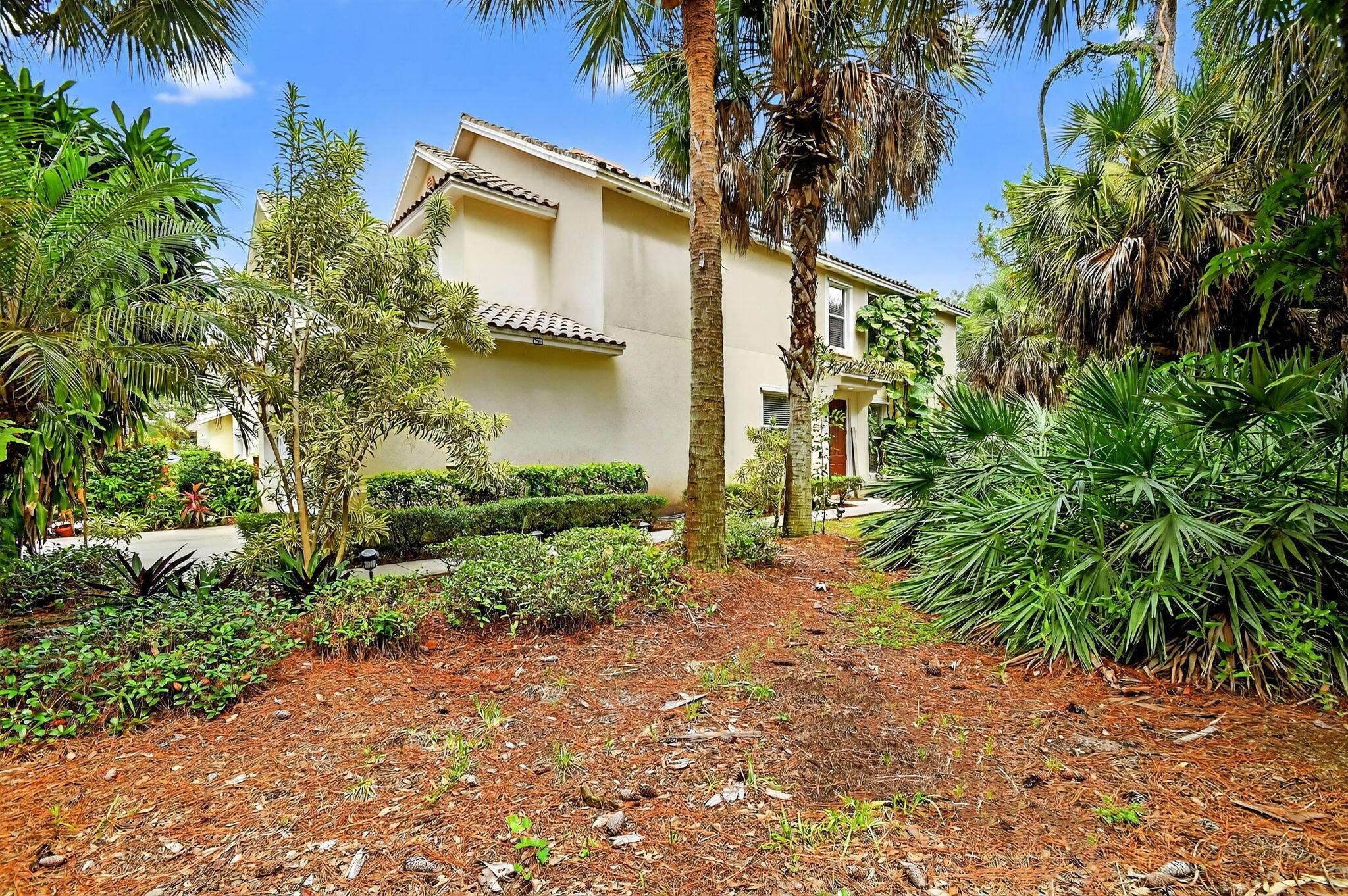 Greenacres, FL 33415,1184 Pinewood Lake CT