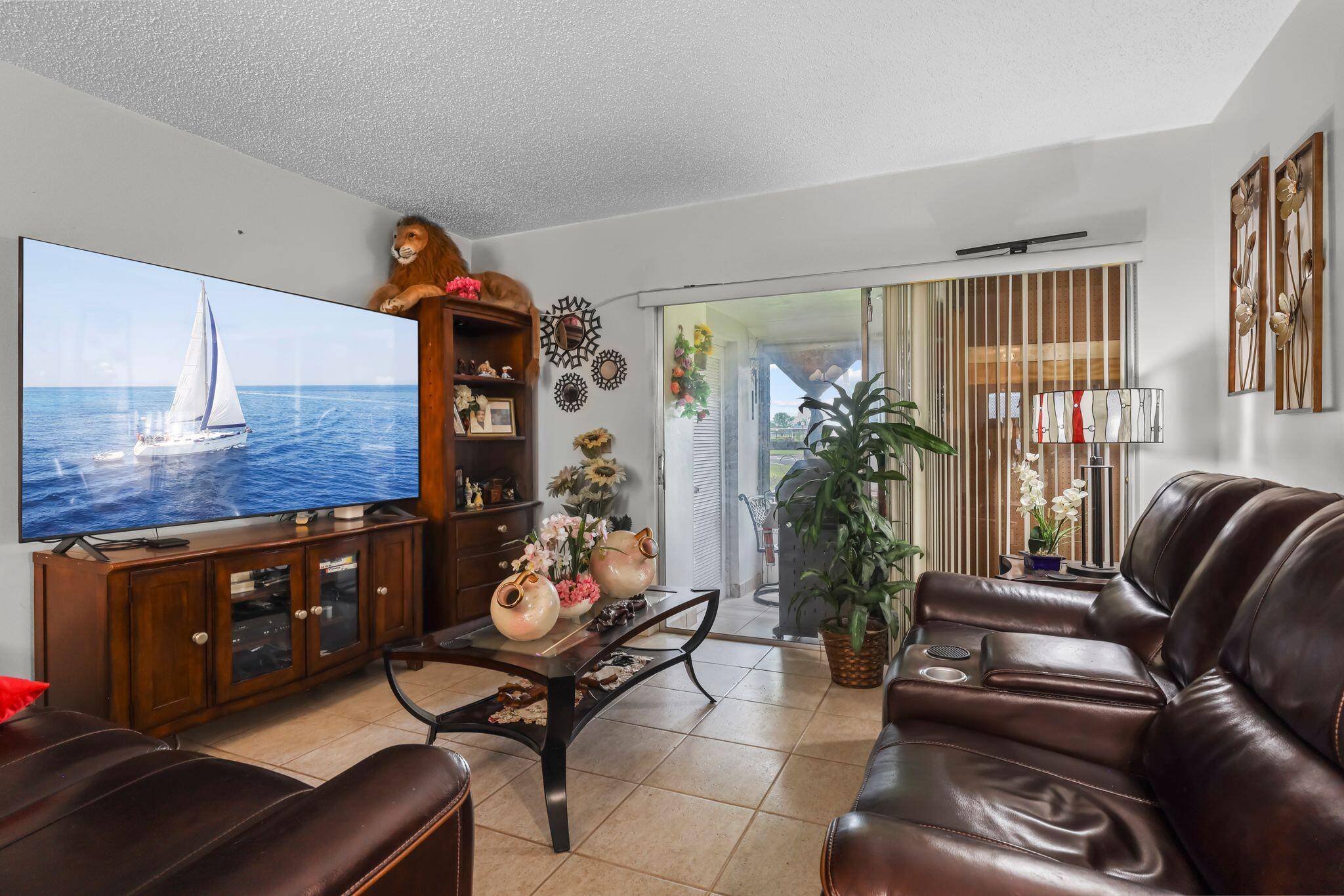West Palm Beach, FL 33415,2547 W W Emory DR H