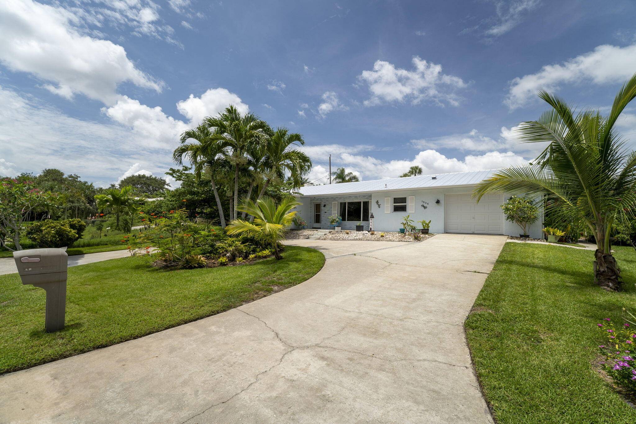 Jensen Beach, FL 34957,1906 NE Media AVE