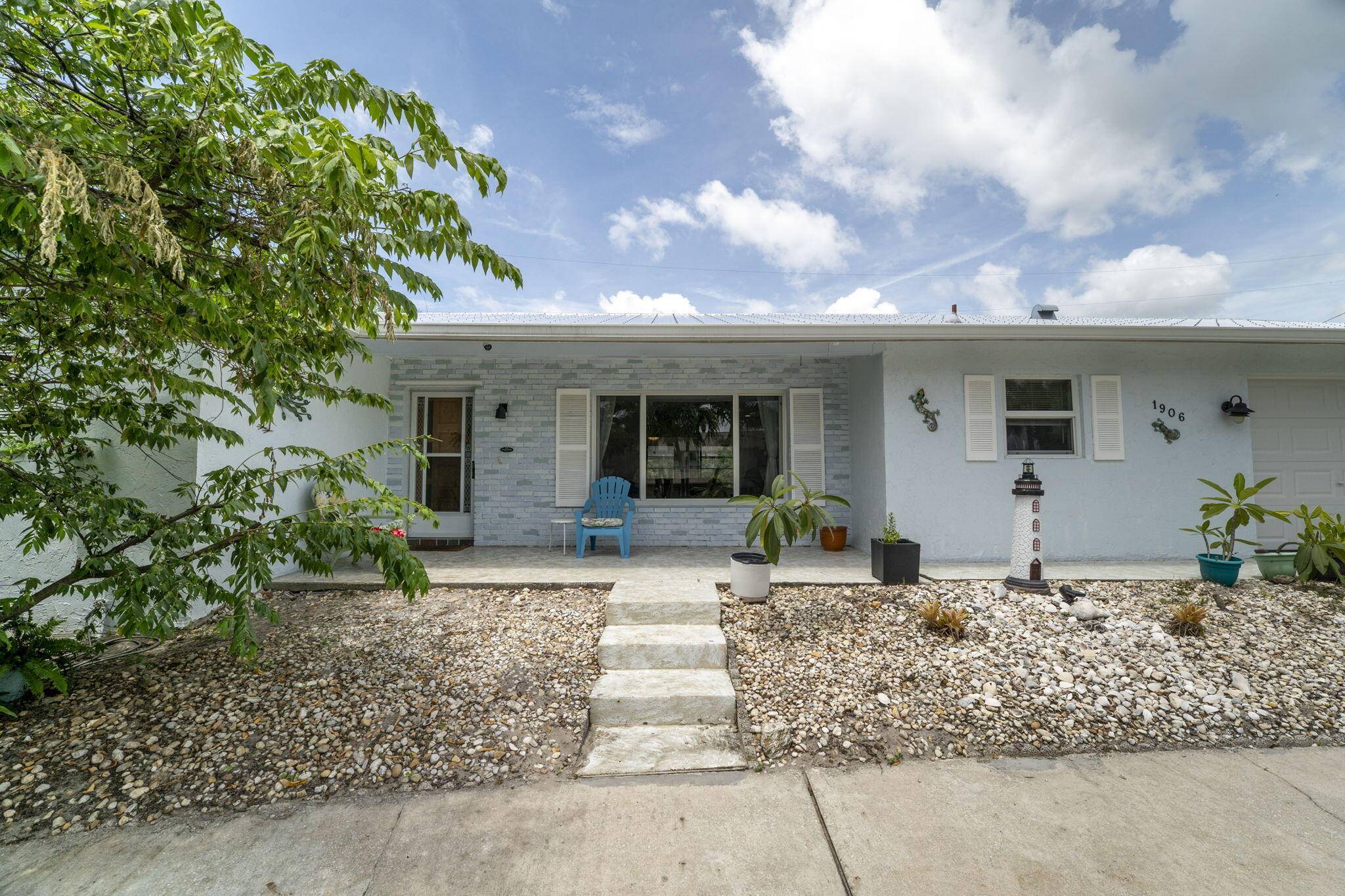 Jensen Beach, FL 34957,1906 NE Media AVE