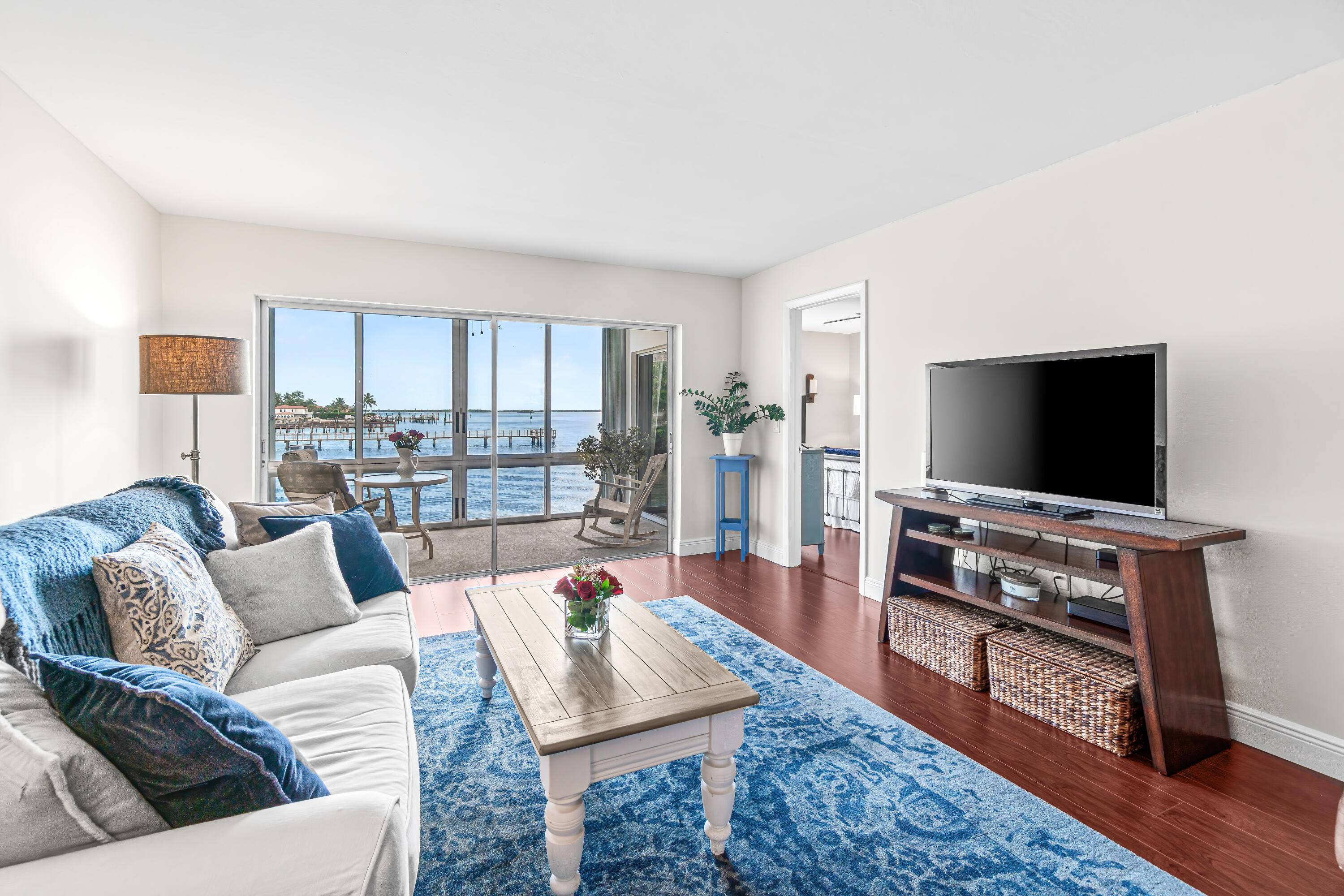 Riviera Beach, FL 33404,410 Wilma CIR 203