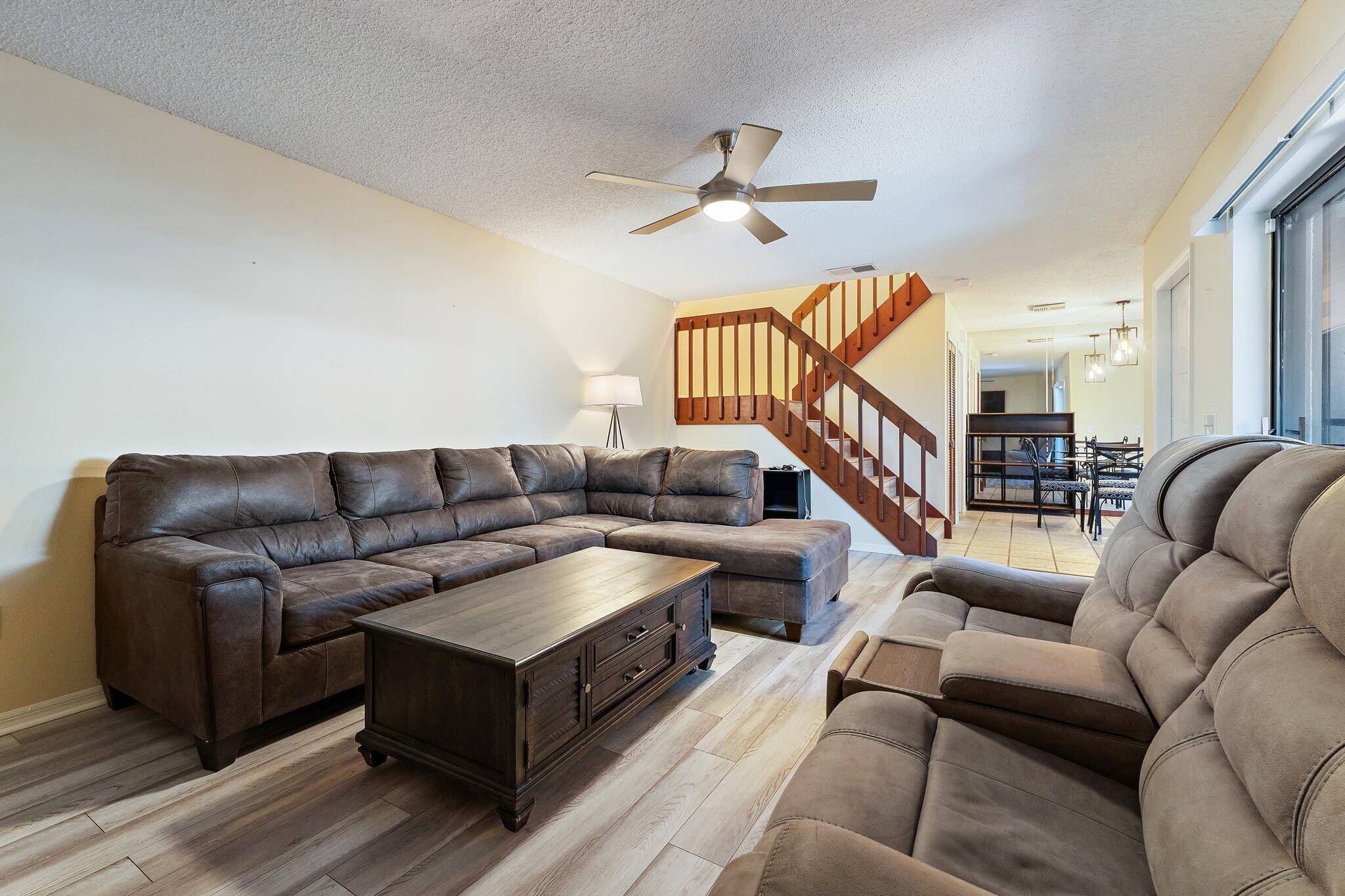 Port Saint Lucie, FL 34953,402 SE Castle CT B